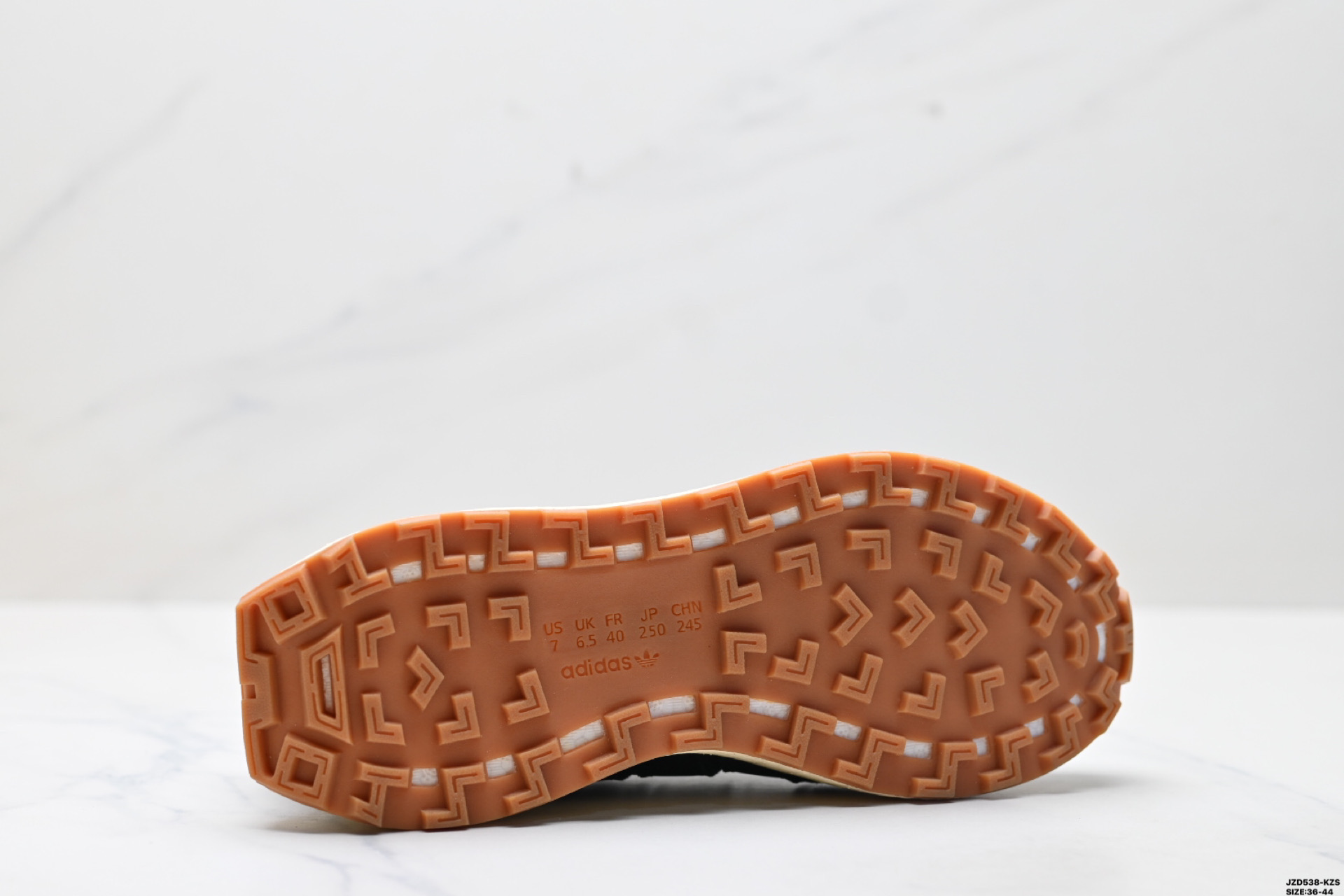 💰180
真标✅Adidas Retropy E5 W.R.P 阿迪达斯 三叶草新款运动休闲爆米花跑鞋
货号:HQ6886
尺码:36-44
ID:JZD538-KZS