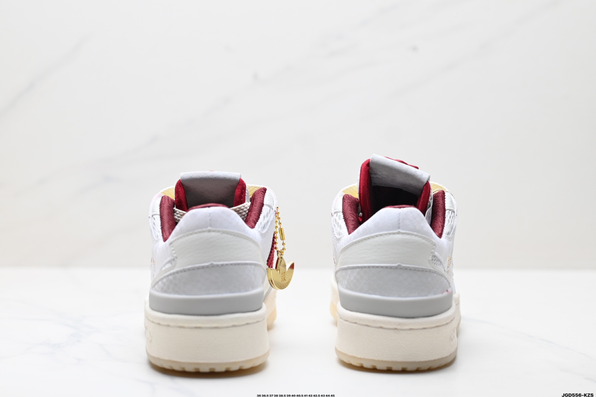 蛇年限定 Adidas Forum Low CL 阿迪达斯 低帮百搭潮流休闲运动板鞋 JP9999