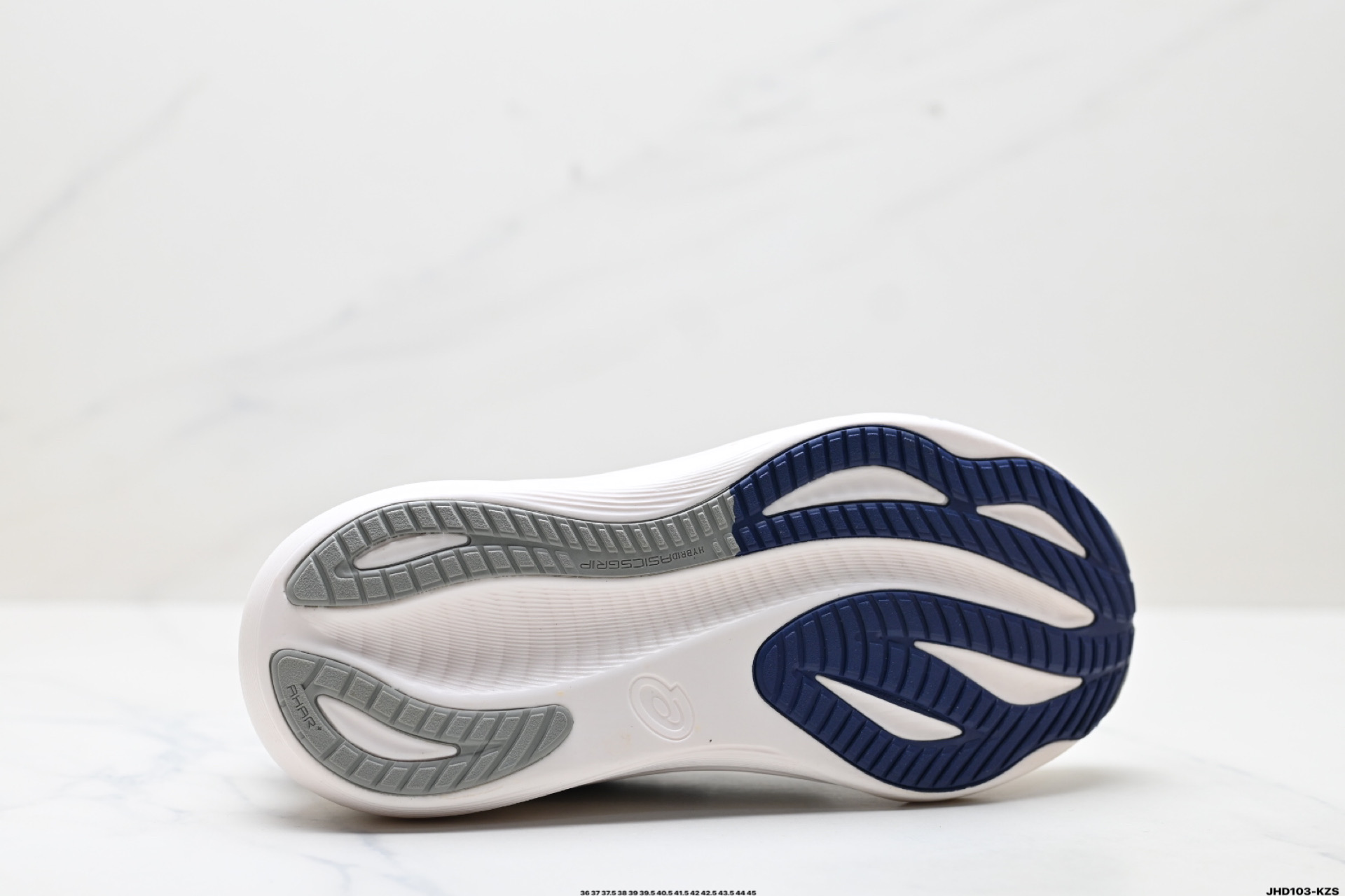 Asics Gel-Nimbus 27: Comodidad, amortiguación y estilo para correr y el día a día 10 i1745772576035 5340 0 8