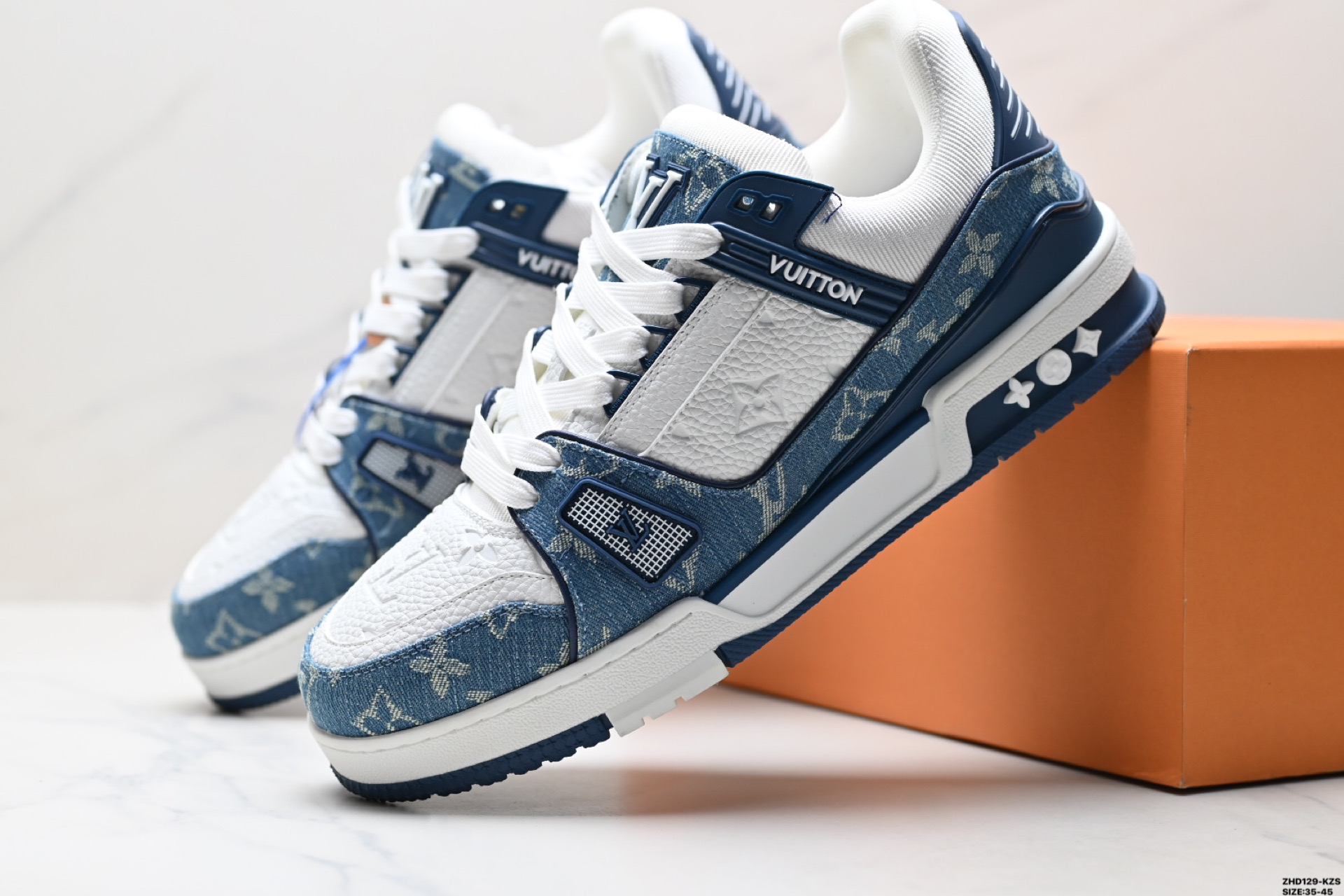 Louis vuitton Trainer Sneaker Low 路易威登 休闲运动文化百搭板鞋