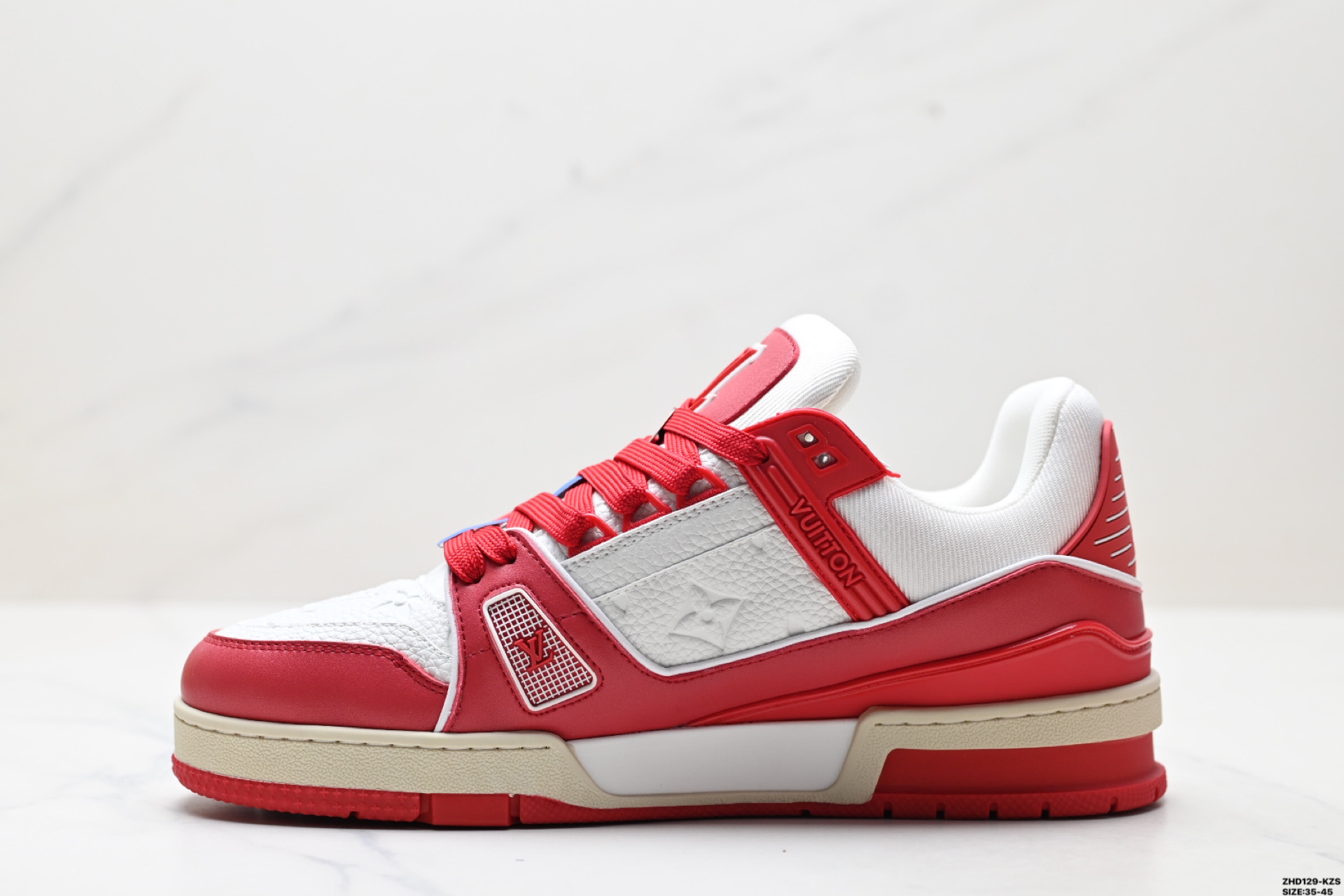 Louis vuitton Trainer Sneaker Low 路易威登 休闲运动文化百搭板鞋