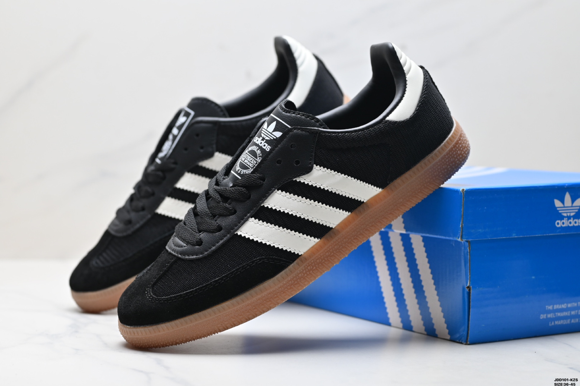 💰150
真标✅阿迪达斯三叶草Adidas Originals Samba OG 桑巴舞系列绅士德训足球风百搭低帮休闲运动板鞋
货号:JQ5141
尺码:36 36.5 37 38 38.5 39 40 40.5 41 42 42.5 43 44 45
ID:JDD101-KZS
