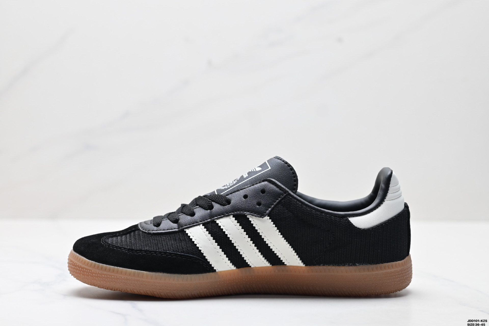 💰150
真标✅阿迪达斯三叶草Adidas Originals Samba OG 桑巴舞系列绅士德训足球风百搭低帮休闲运动板鞋
货号:JQ5141
尺码:36 36.5 37 38 38.5 39 40 40.5 41 42 42.5 43 44 45
ID:JDD101-KZS