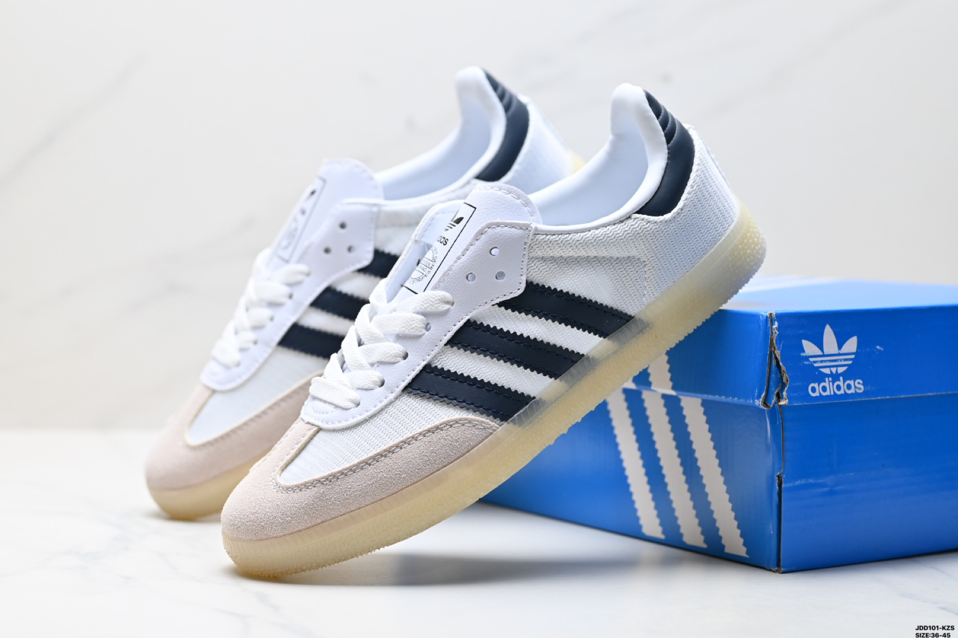 💰150
真标✅阿迪达斯三叶草Adidas Originals Samba OG 桑巴舞系列绅士德训足球风百搭低帮休闲运动板鞋
货号:JQ5141
尺码:36 36.5 37 38 38.5 39 40 40.5 41 42 42.5 43 44 45
ID:JDD101-KZS