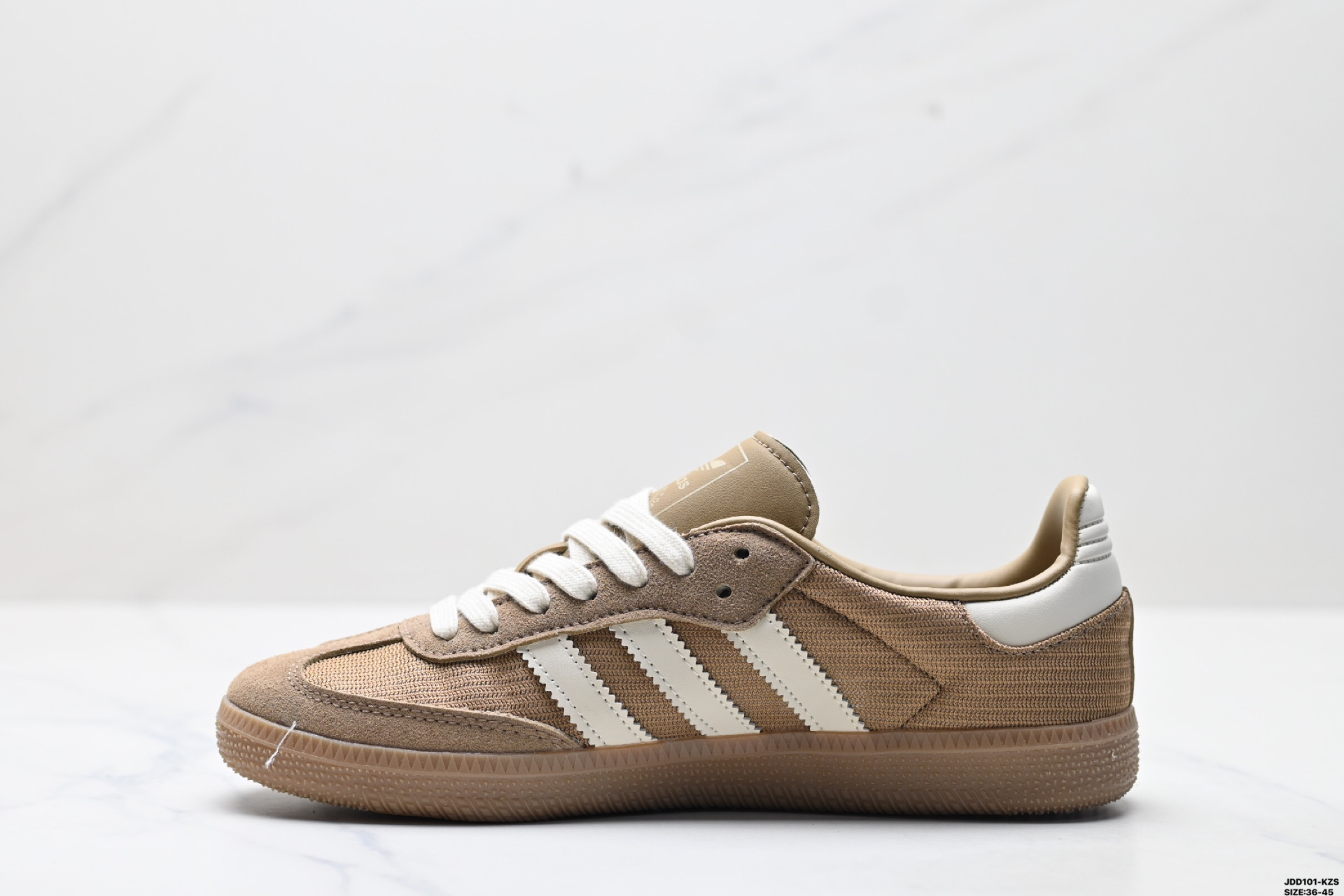 💰150
真标✅阿迪达斯三叶草Adidas Originals Samba OG 桑巴舞系列绅士德训足球风百搭低帮休闲运动板鞋
货号:JQ5141
尺码:36 36.5 37 38 38.5 39 40 40.5 41 42 42.5 43 44 45
ID:JDD101-KZS