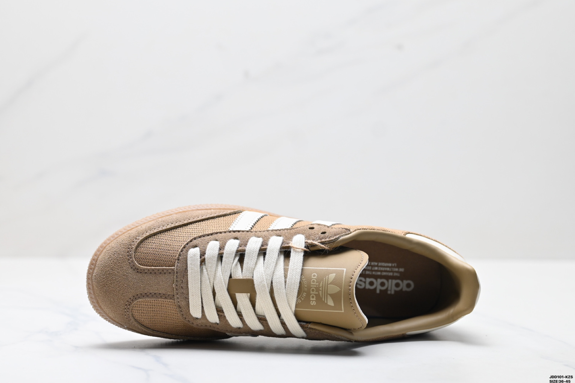 💰150
真标✅阿迪达斯三叶草Adidas Originals Samba OG 桑巴舞系列绅士德训足球风百搭低帮休闲运动板鞋
货号:JQ5141
尺码:36 36.5 37 38 38.5 39 40 40.5 41 42 42.5 43 44 45
ID:JDD101-KZS