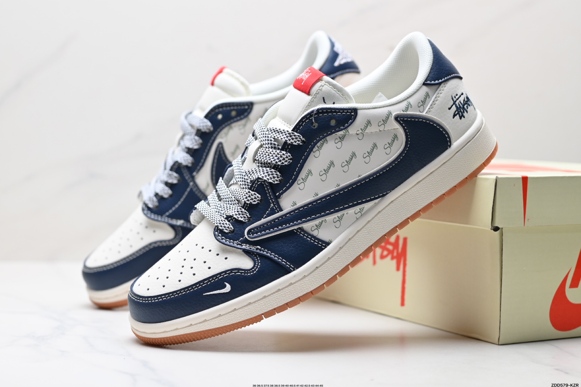 💰250
公司级✅AJ1倒勾Travis Scott x Air Jordan 1 ” Reverse Mocha “ AJ1乔1 TS 闪电 联名倒钩 低帮文化篮球鞋 完美品质出货 细节如图所示  鞋面切割工整  冲孔整齐干净 中底拉帮线 整体清洁度非常好
货号:HD2258-007
尺码:36 36.5 37.5 38 38.5 39 40 40.5 41 42 42.5 43 44 45
ID:ZDD579-KZR