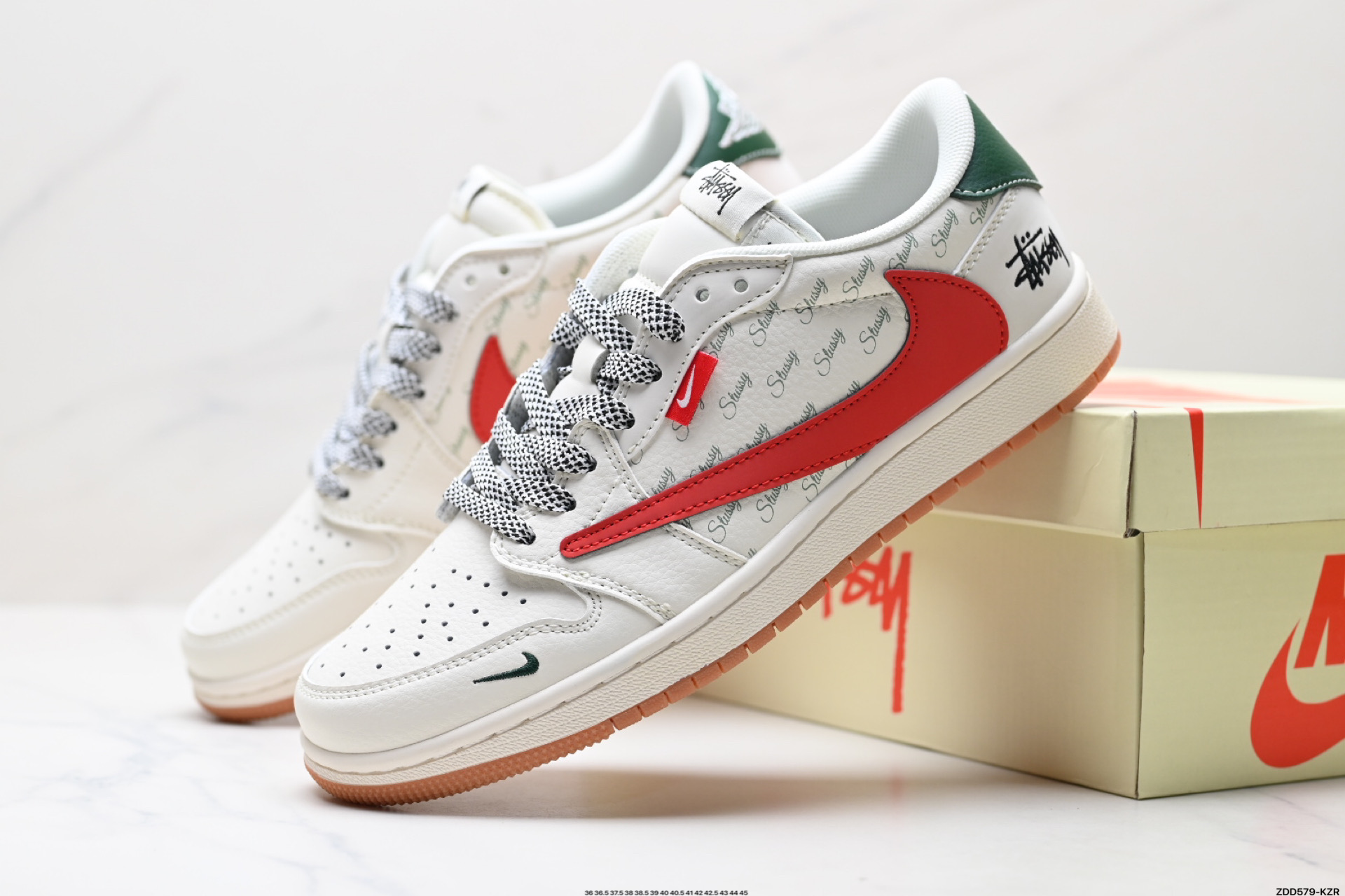 💰250
公司级✅AJ1倒勾Travis Scott x Air Jordan 1 ” Reverse Mocha “ AJ1乔1 TS 闪电 联名倒钩 低帮文化篮球鞋 完美品质出货 细节如图所示  鞋面切割工整  冲孔整齐干净 中底拉帮线 整体清洁度非常好
货号:HD2258-007
尺码:36 36.5 37.5 38 38.5 39 40 40.5 41 42 42.5 43 44 45
ID:ZDD579-KZR