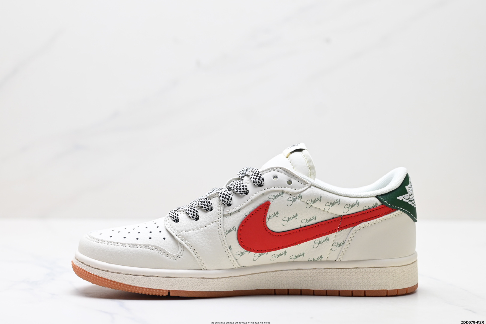 💰250
公司级✅AJ1倒勾Travis Scott x Air Jordan 1 ” Reverse Mocha “ AJ1乔1 TS 闪电 联名倒钩 低帮文化篮球鞋 完美品质出货 细节如图所示  鞋面切割工整  冲孔整齐干净 中底拉帮线 整体清洁度非常好
货号:HD2258-007
尺码:36 36.5 37.5 38 38.5 39 40 40.5 41 42 42.5 43 44 45
ID:ZDD579-KZR
