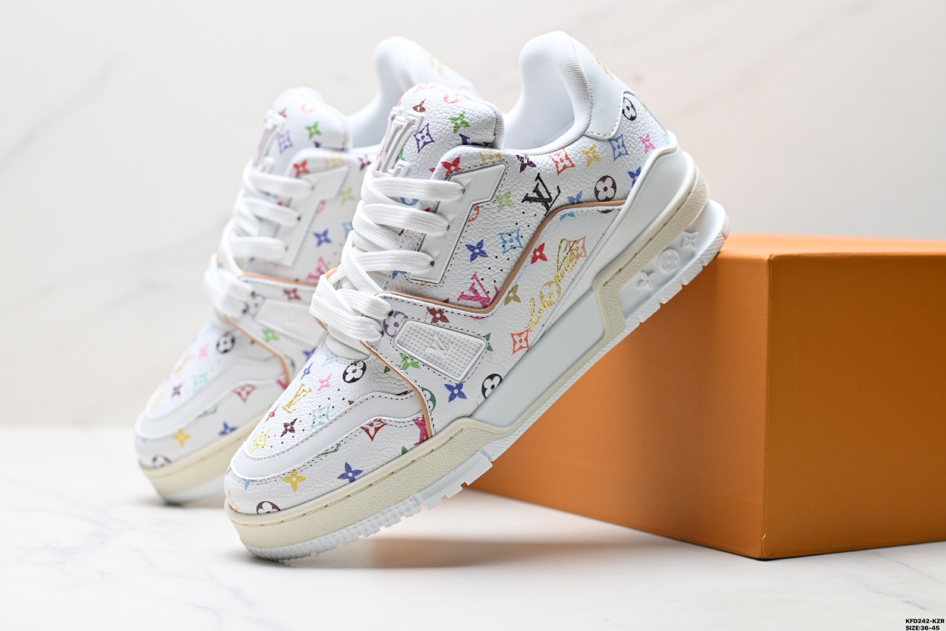 Louis Vuitton Trainer Sneaker Low 路易威登 低帮板鞋