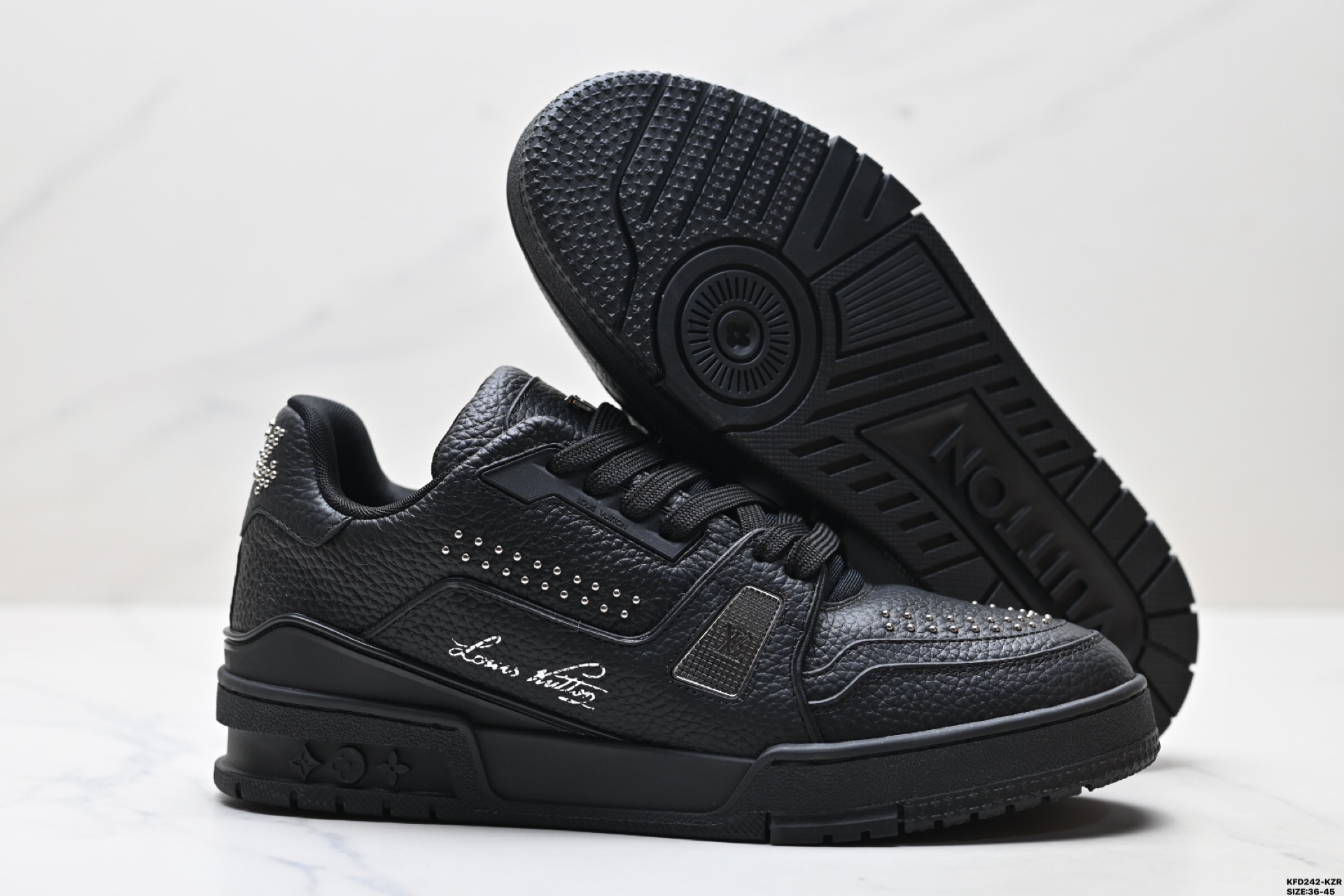 Louis Vuitton Trainer Sneaker Low 路易威登 低帮板鞋