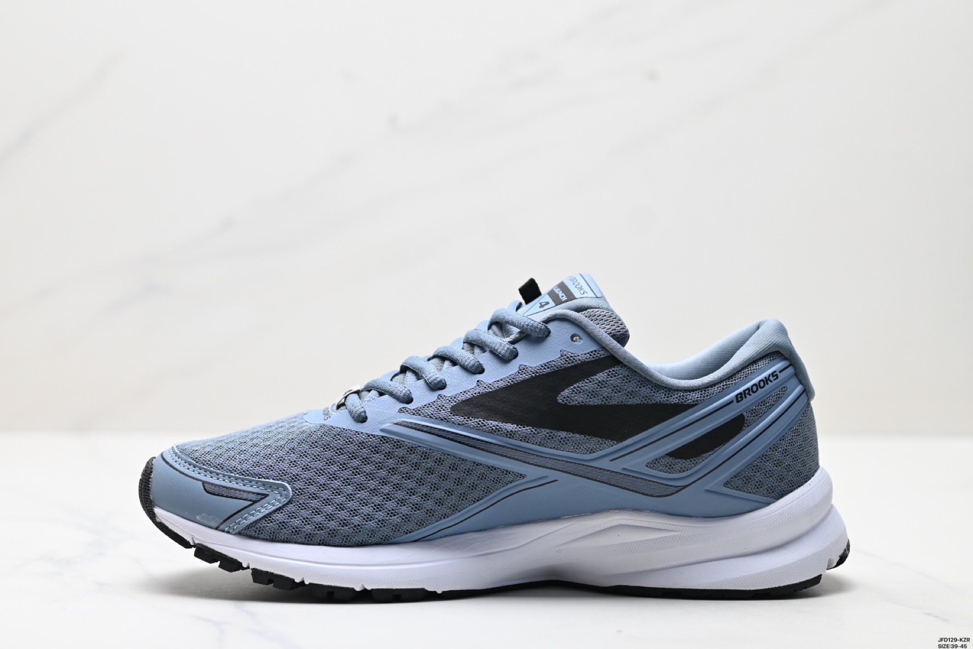 💰210
公司级✅Brooks布鲁克斯 Glycerin 19跑鞋男子缓震马拉松氮气慢跑鞋
货号:12023418430
尺码:39-45
ID:JFD129-KZR