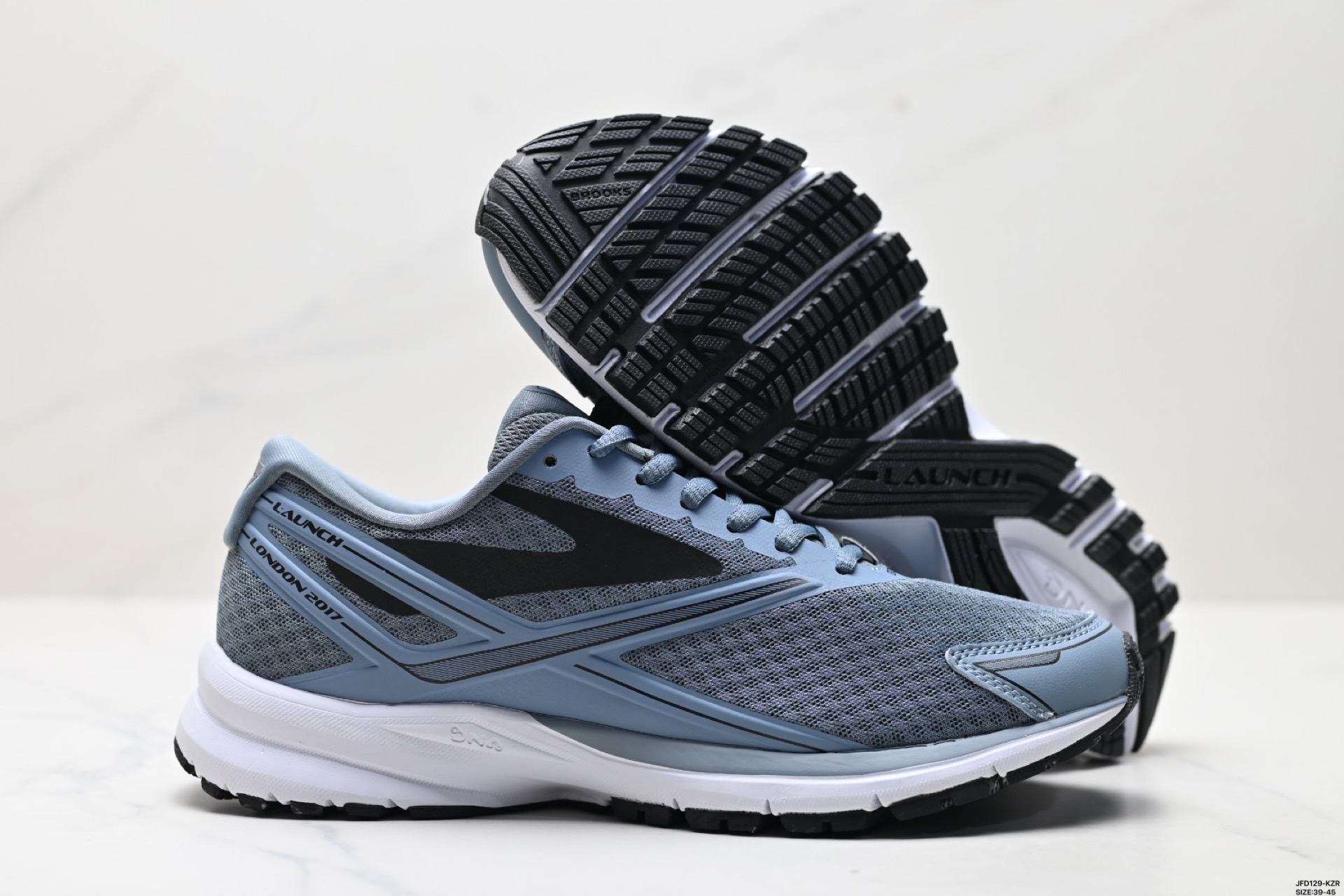 💰210
公司级✅Brooks布鲁克斯 Glycerin 19跑鞋男子缓震马拉松氮气慢跑鞋
货号:12023418430
尺码:39-45
ID:JFD129-KZR