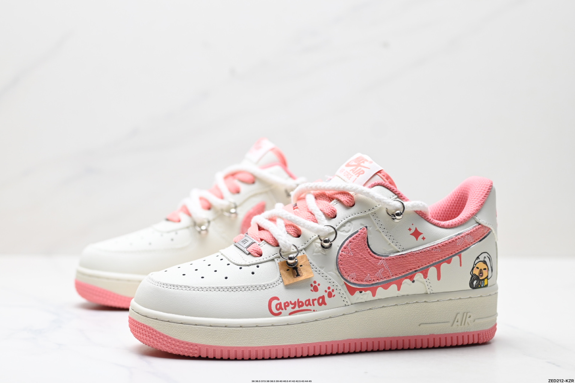 NIKE AIR FORCE 1‘07 LV8 LV0506-880