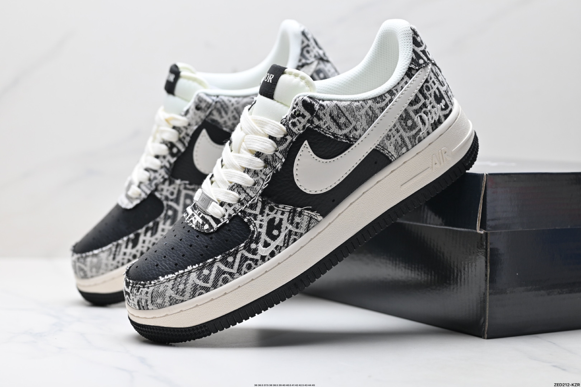 NIKE AIR FORCE 1‘07 LV8 XS1958-581