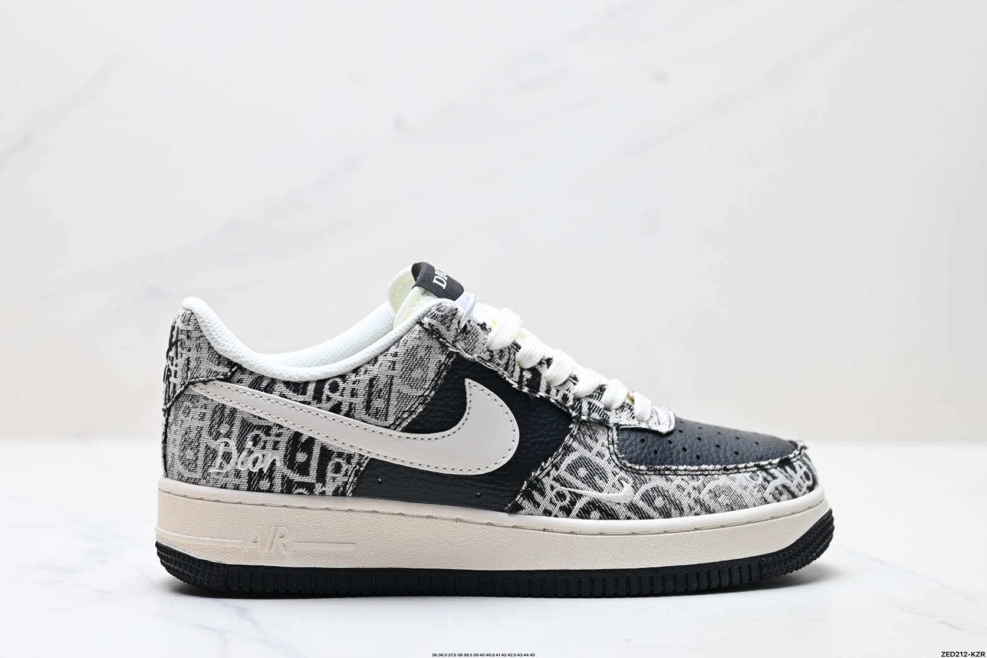 NIKE AIR FORCE 1‘07 LV8 XS1958-581