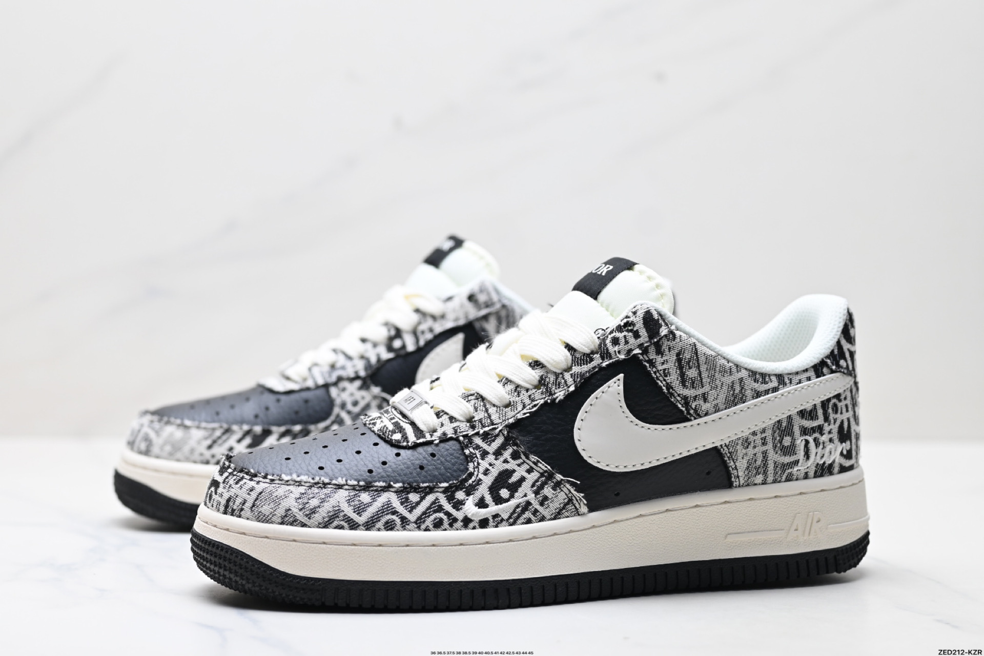 NIKE AIR FORCE 1‘07 LV8 XS1958-581