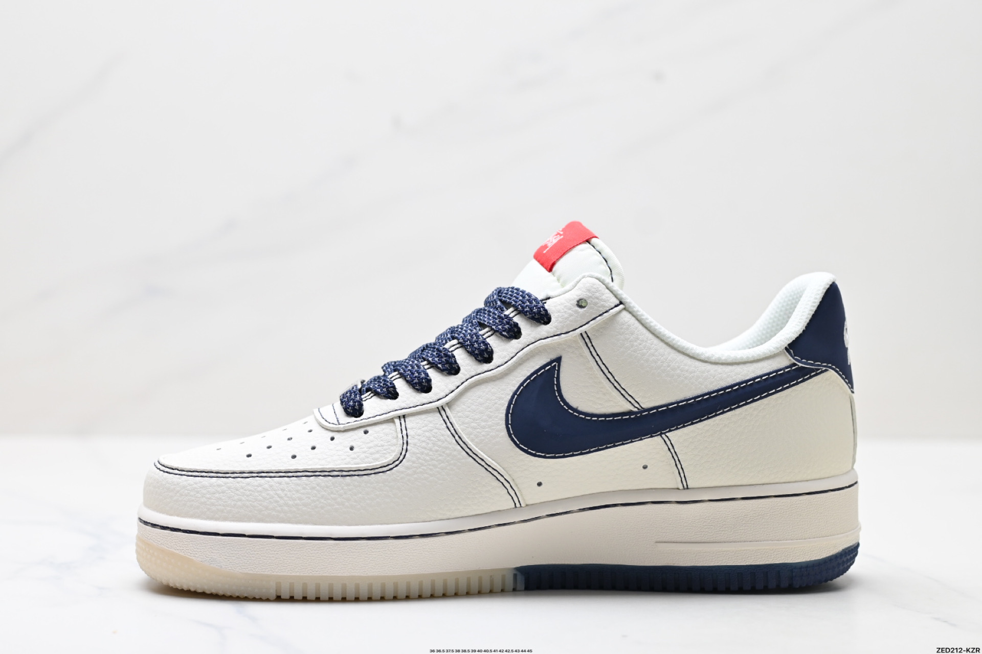 NIKE AIR FORCE 1‘07 LV8 HH7518-072