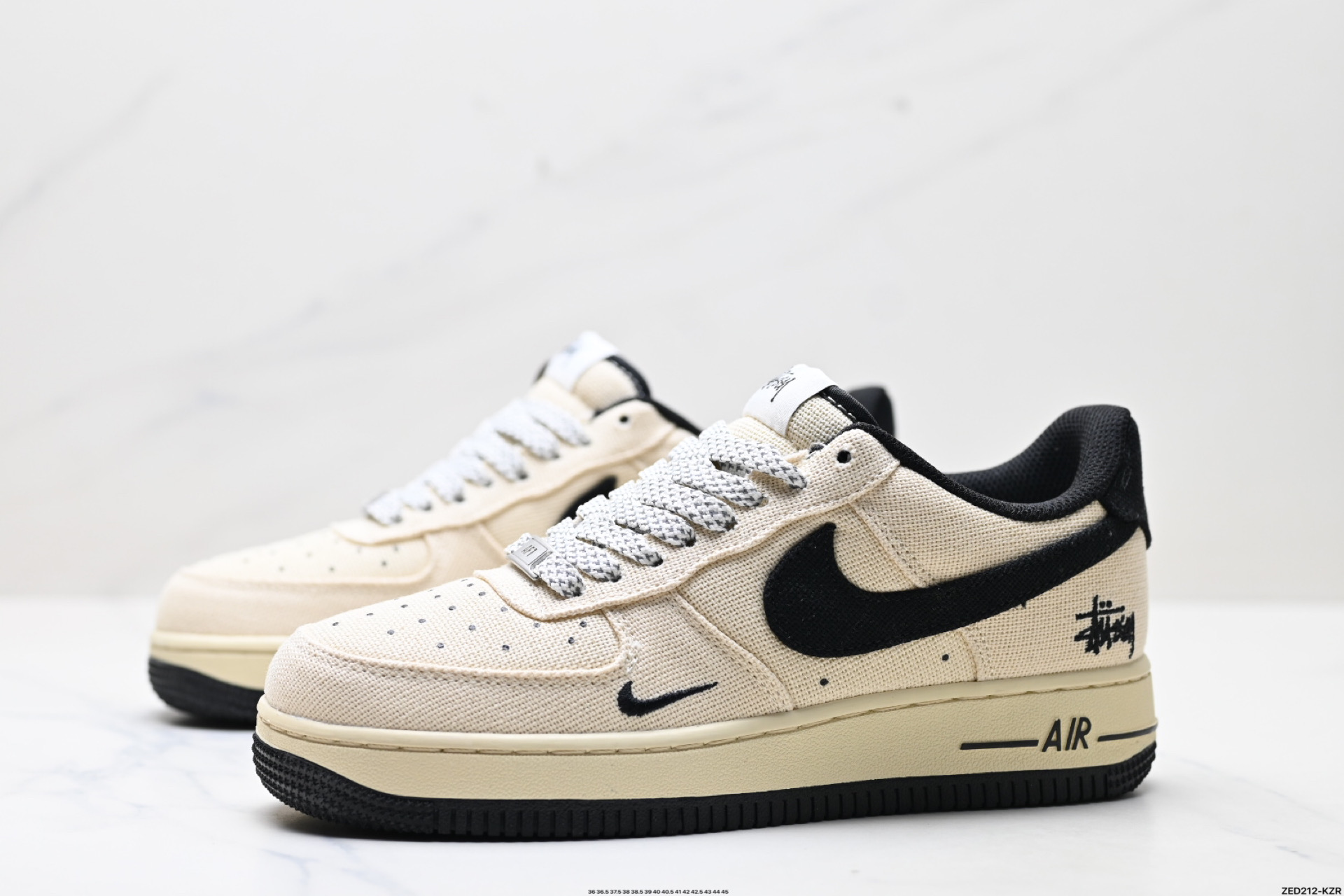 NIKE AIR FORCE 1‘07 LV8 XX3168-153