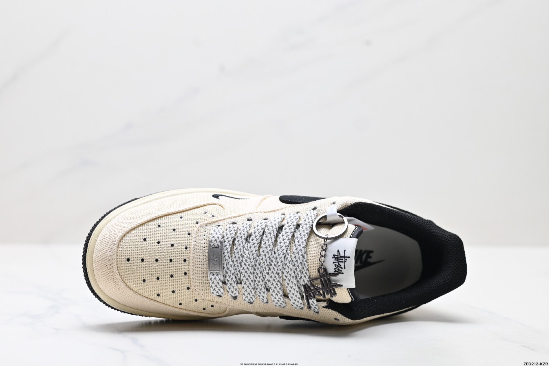 NIKE AIR FORCE 1‘07 LV8 XX3168-153