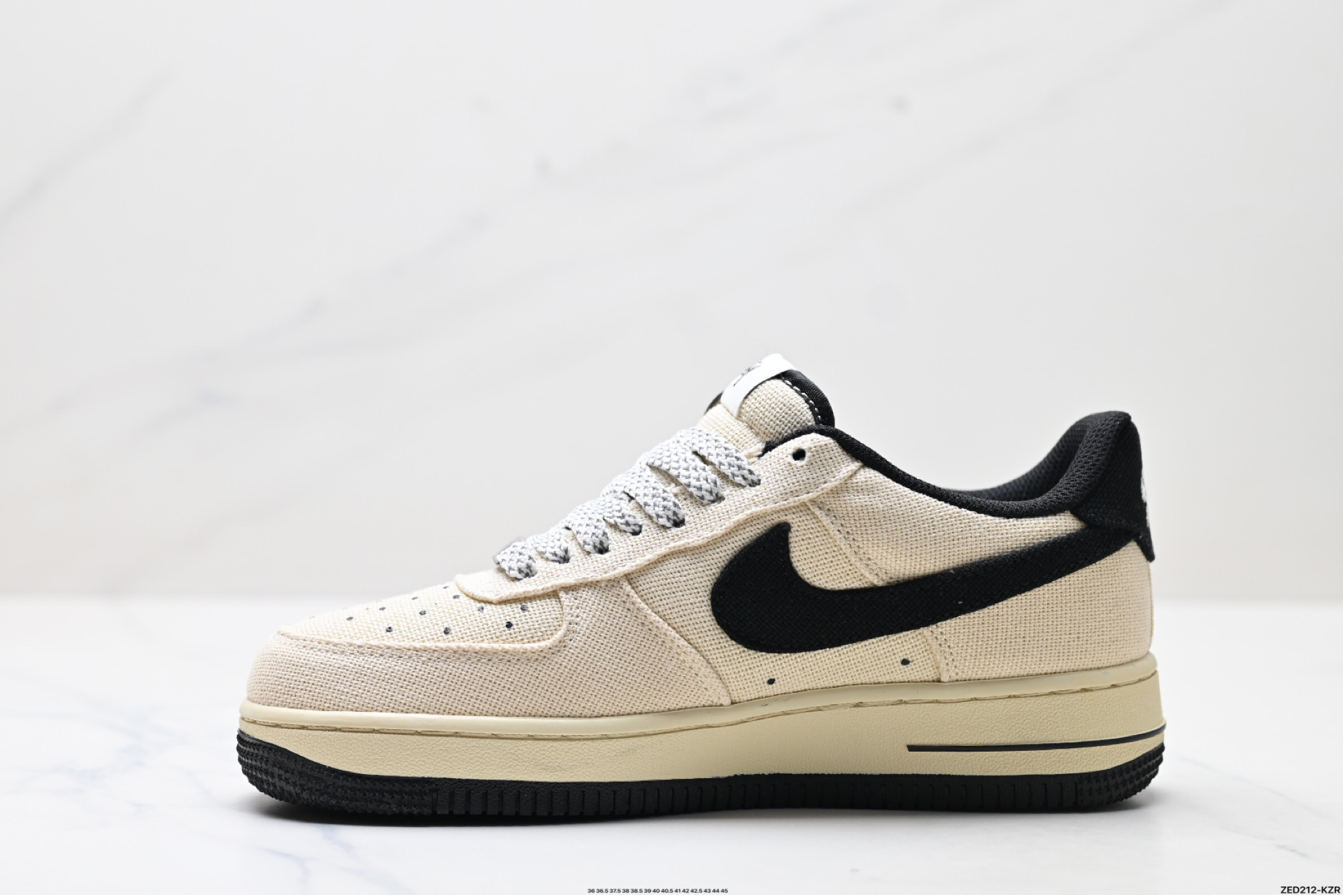 NIKE AIR FORCE 1‘07 LV8 XX3168-153
