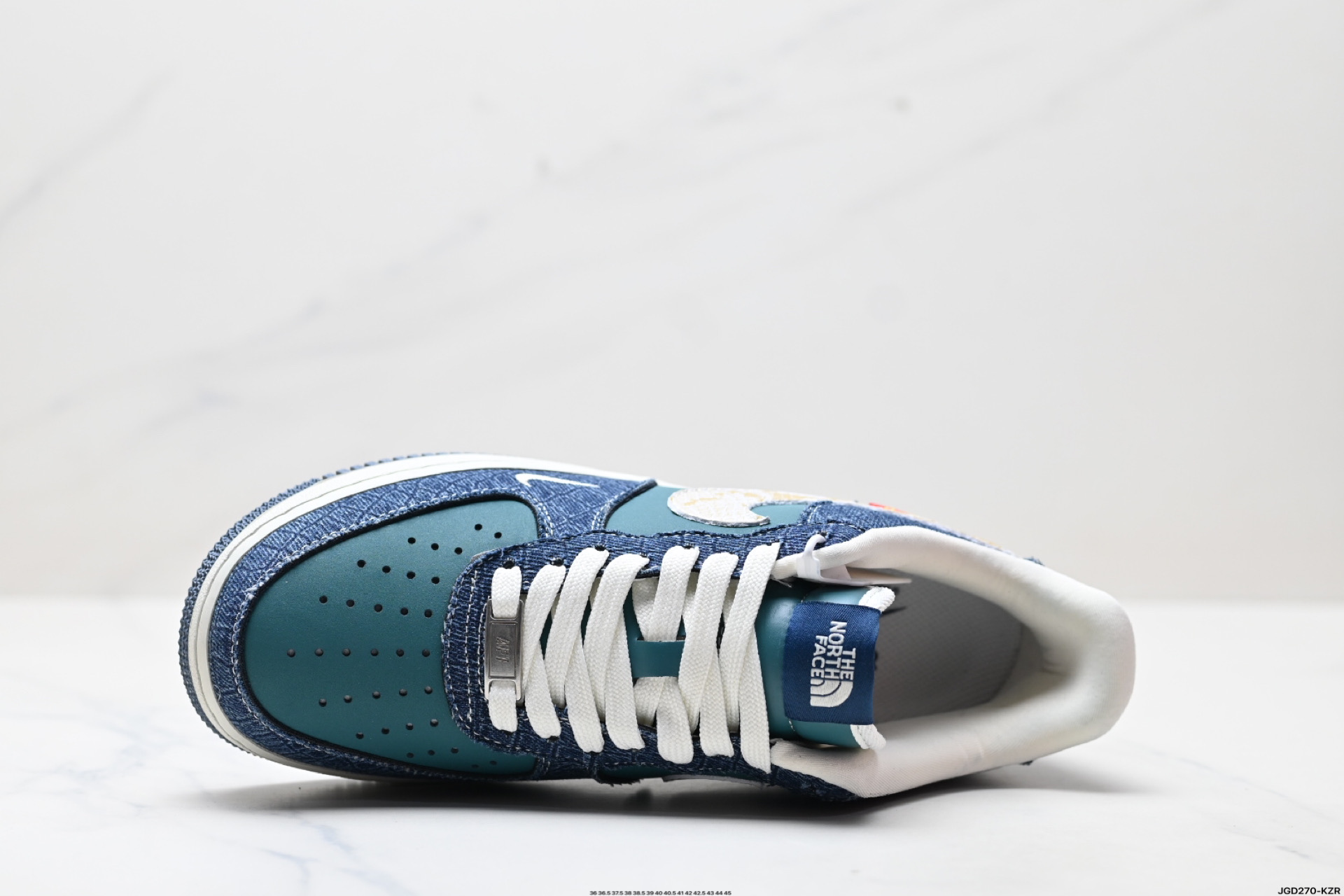 Nike Air Force 1 '07: Estilo y comodidad en cada paso, diseño Louis Vuitton 3 i1745861419610 1360 0 1
