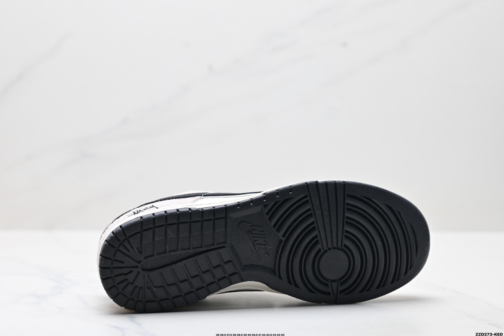NK Dunk Low Retro “DIY高端定制” 低帮休闲运动板鞋 FX1588-304