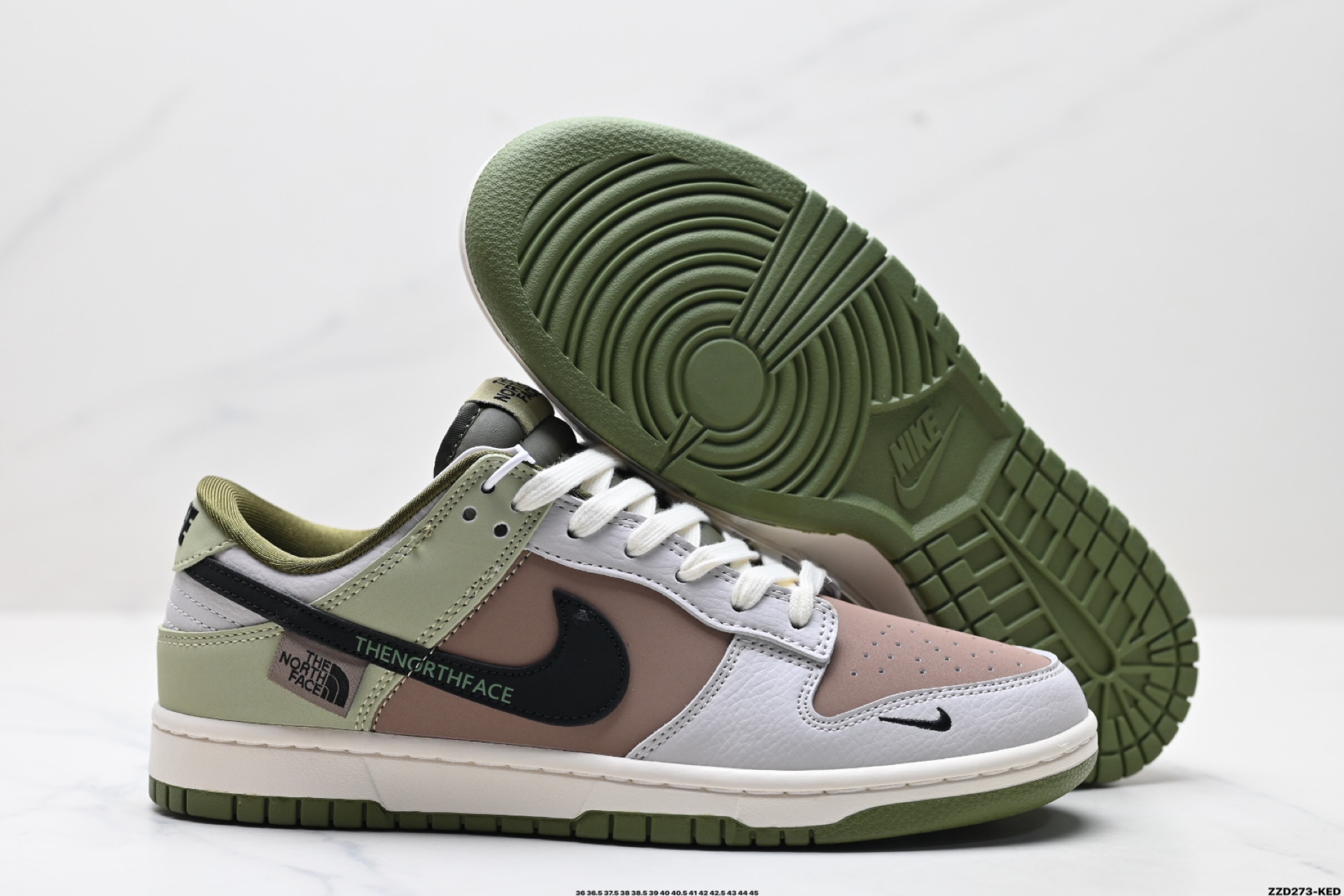 NK Dunk Low Retro “DIY高端定制” 低帮休闲运动板鞋 XD1588-210