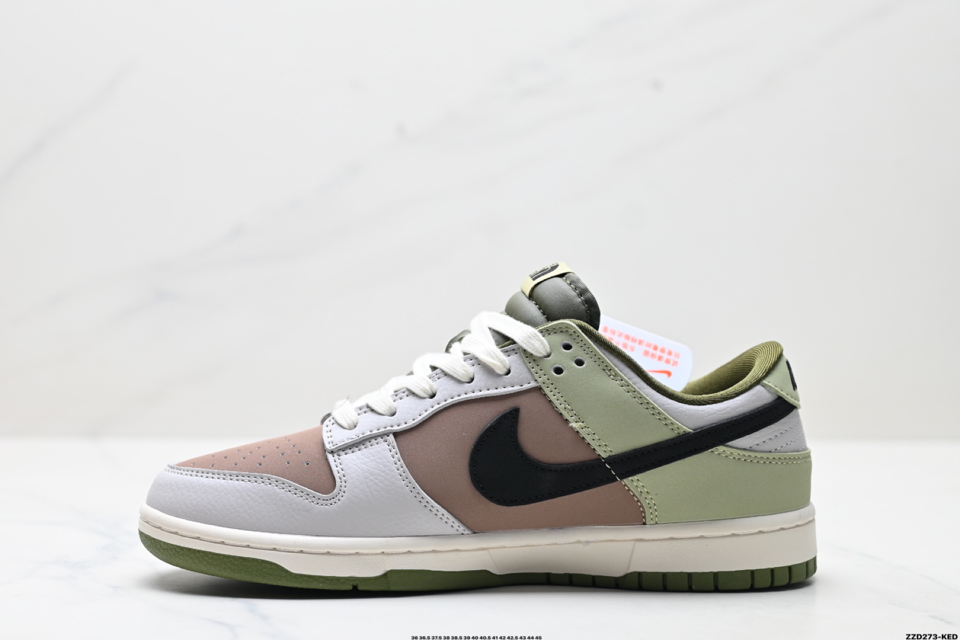 NK Dunk Low Retro “DIY高端定制” 低帮休闲运动板鞋 XD1588-210