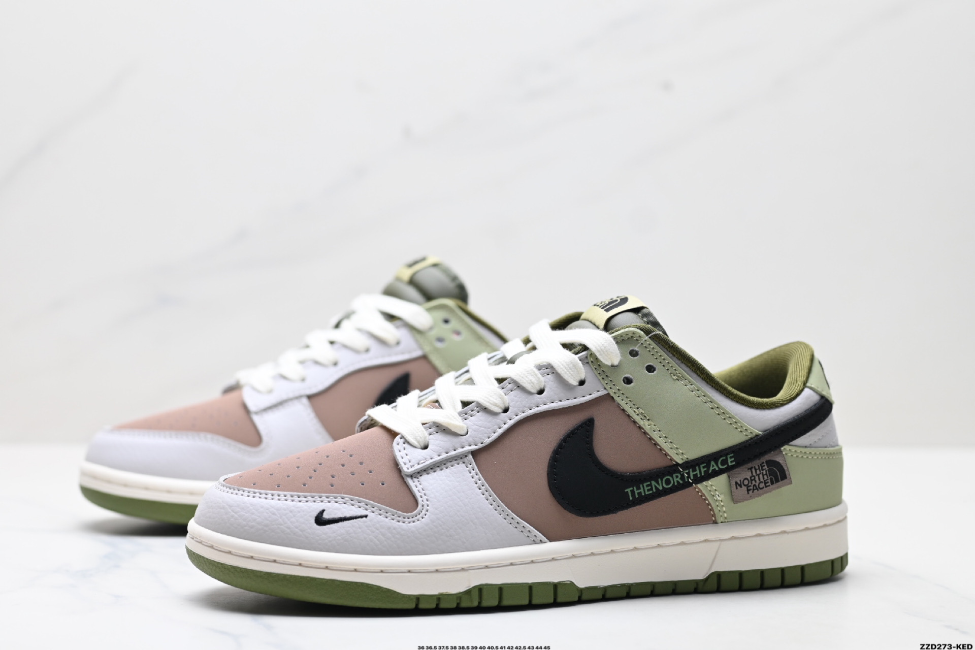 NK Dunk Low Retro “DIY高端定制” 低帮休闲运动板鞋 XD1588-210