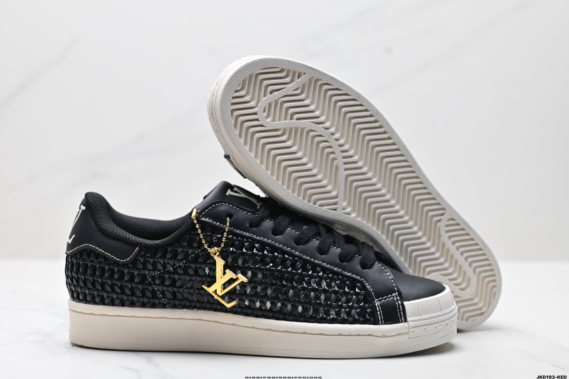 阿迪达斯Adidas三叶草 Originals Superstar贝壳头系列低帮经典百搭休闲运动板鞋 IE8878