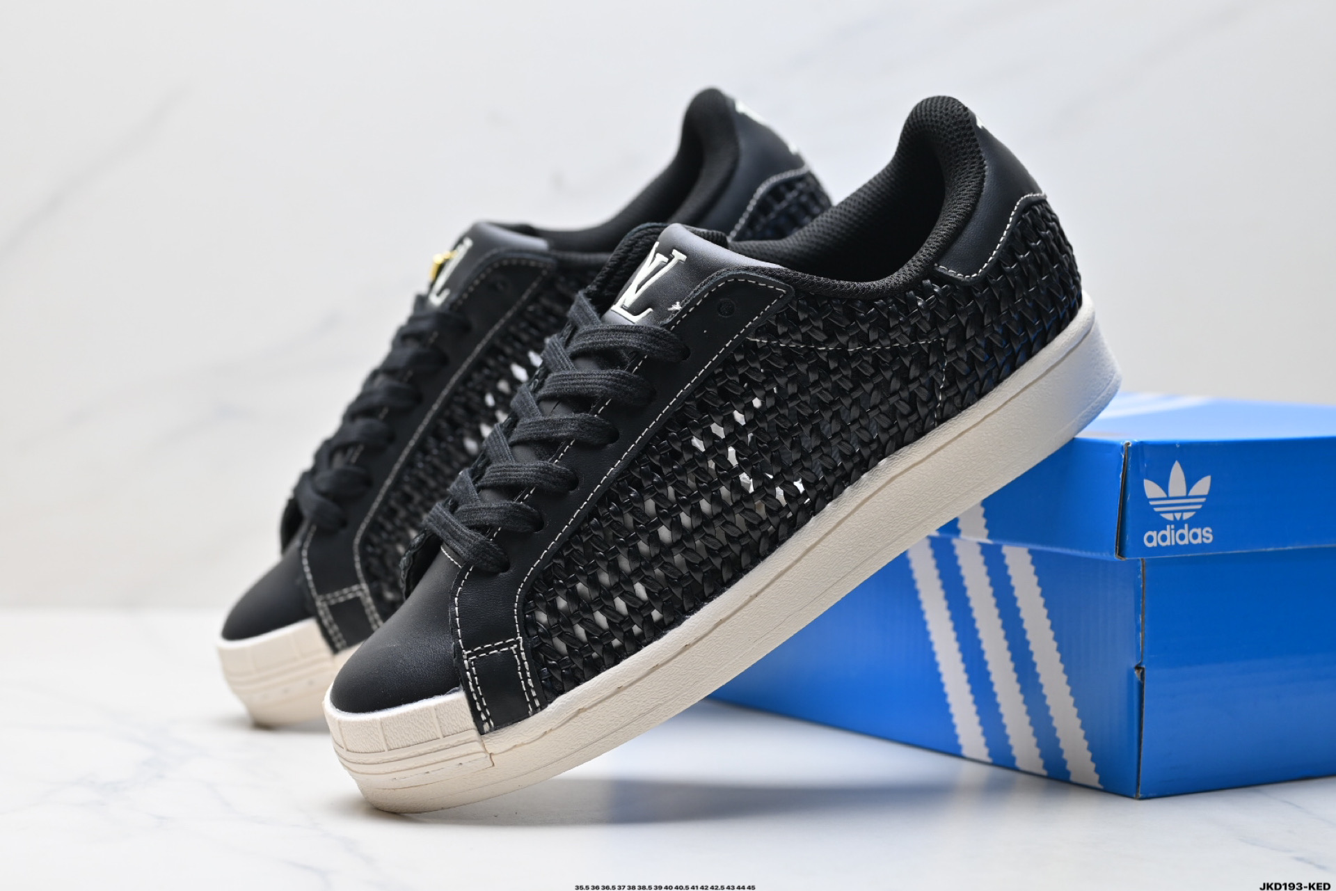 阿迪达斯Adidas三叶草 Originals Superstar贝壳头系列低帮经典百搭休闲运动板鞋 IE8878
