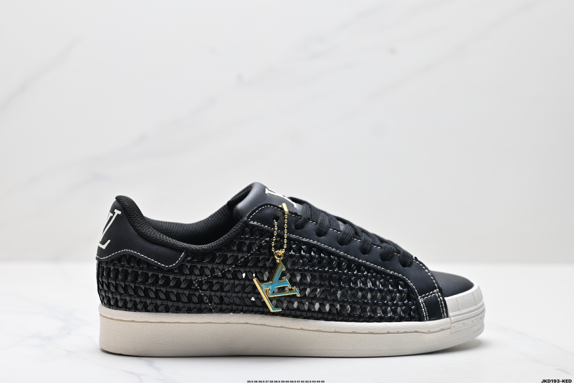 阿迪达斯Adidas三叶草 Originals Superstar贝壳头系列低帮经典百搭休闲运动板鞋 IE8878