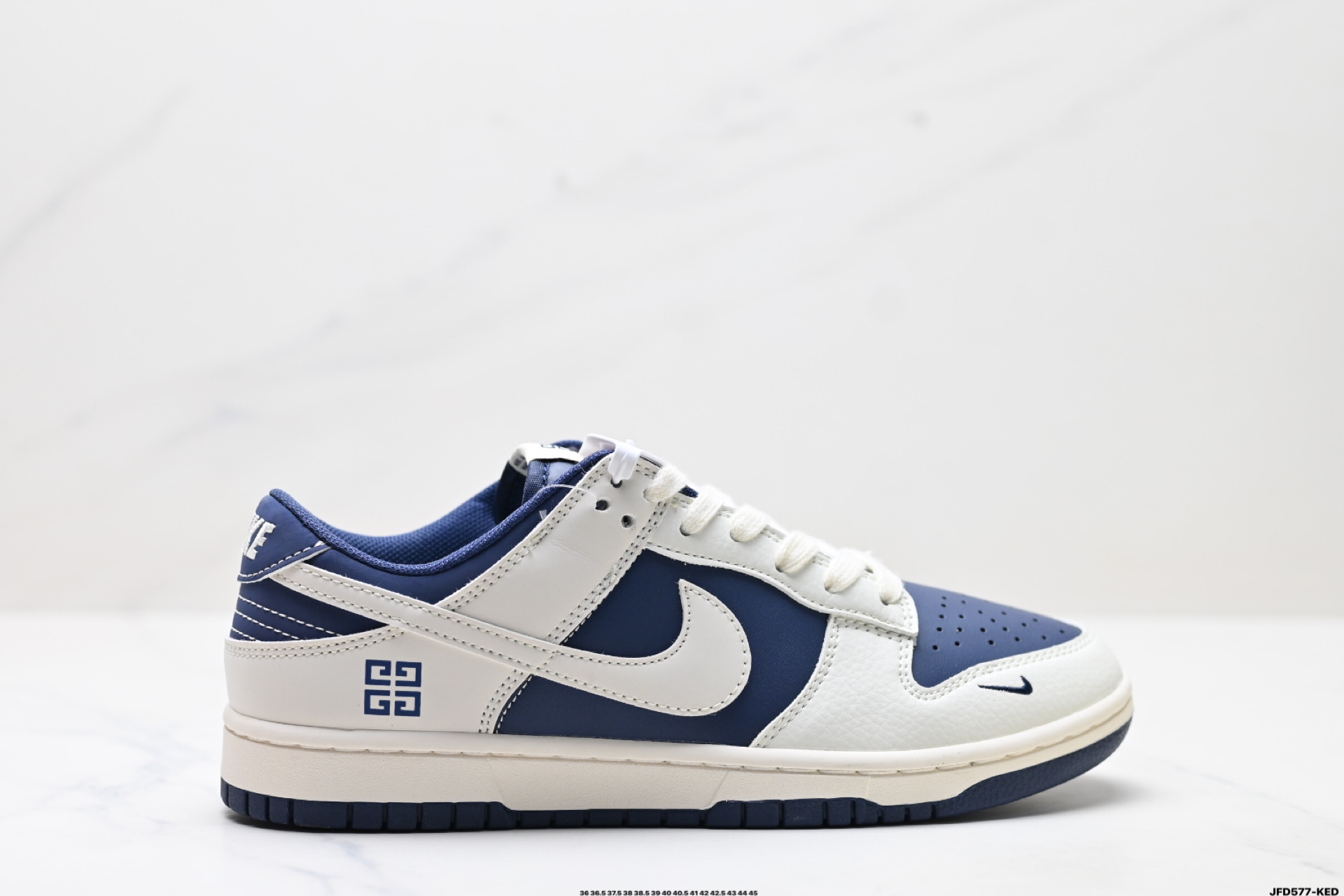 Nike Dunk Low Retro Low-Top Sneakers - Navy/White - Comfortable and Stylish