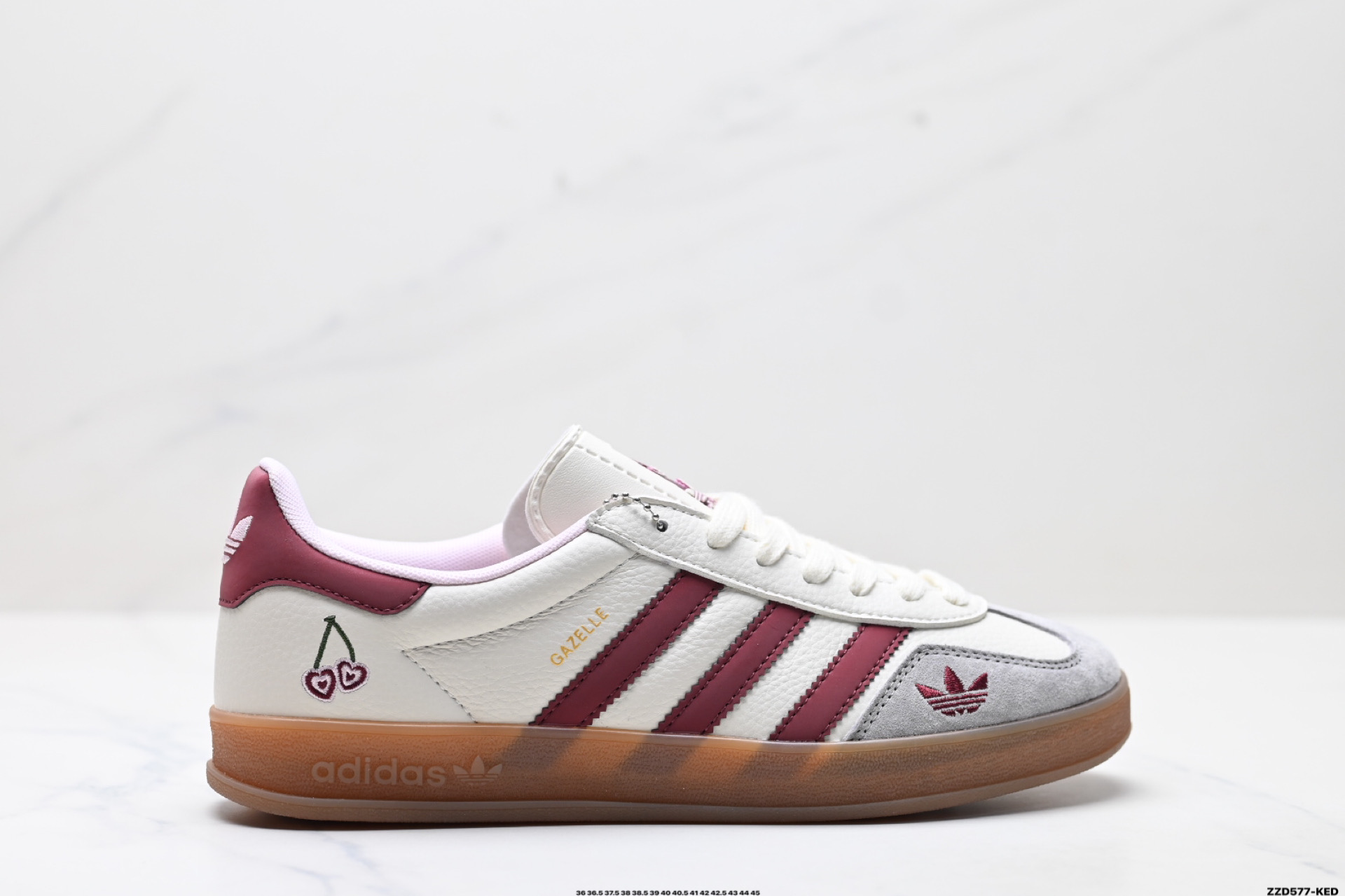 Adidas Originals Gazelle indoor 桑巴舞系列 阿迪达斯 三叶草绅士德训足低帮休闲运动板鞋 DM1234-006