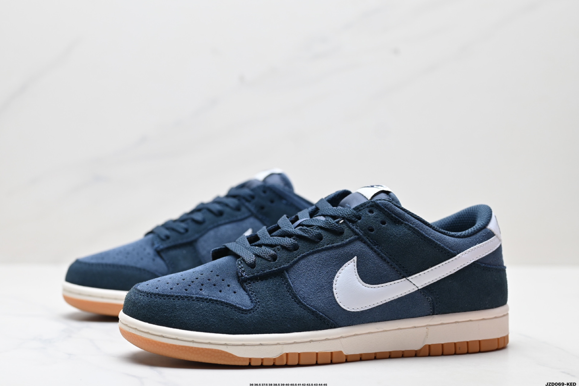 Nike Dunk Low Retro Premium: Navy Blue & White Skateboarding Shoes 5 i1745944718727 2105 0 3