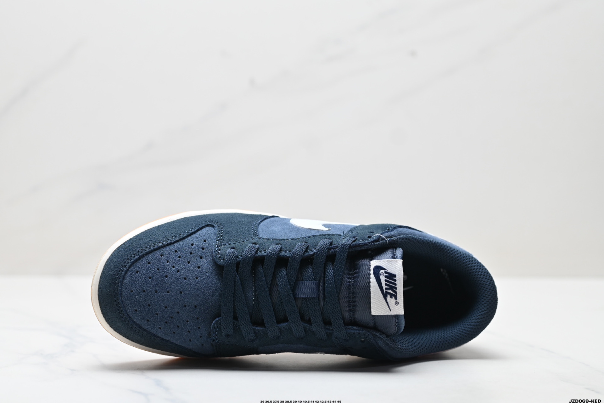 Nike Dunk Low Retro Premium: Navy Blue & White Skateboarding Shoes 3 i1745944718730 7784 0 1