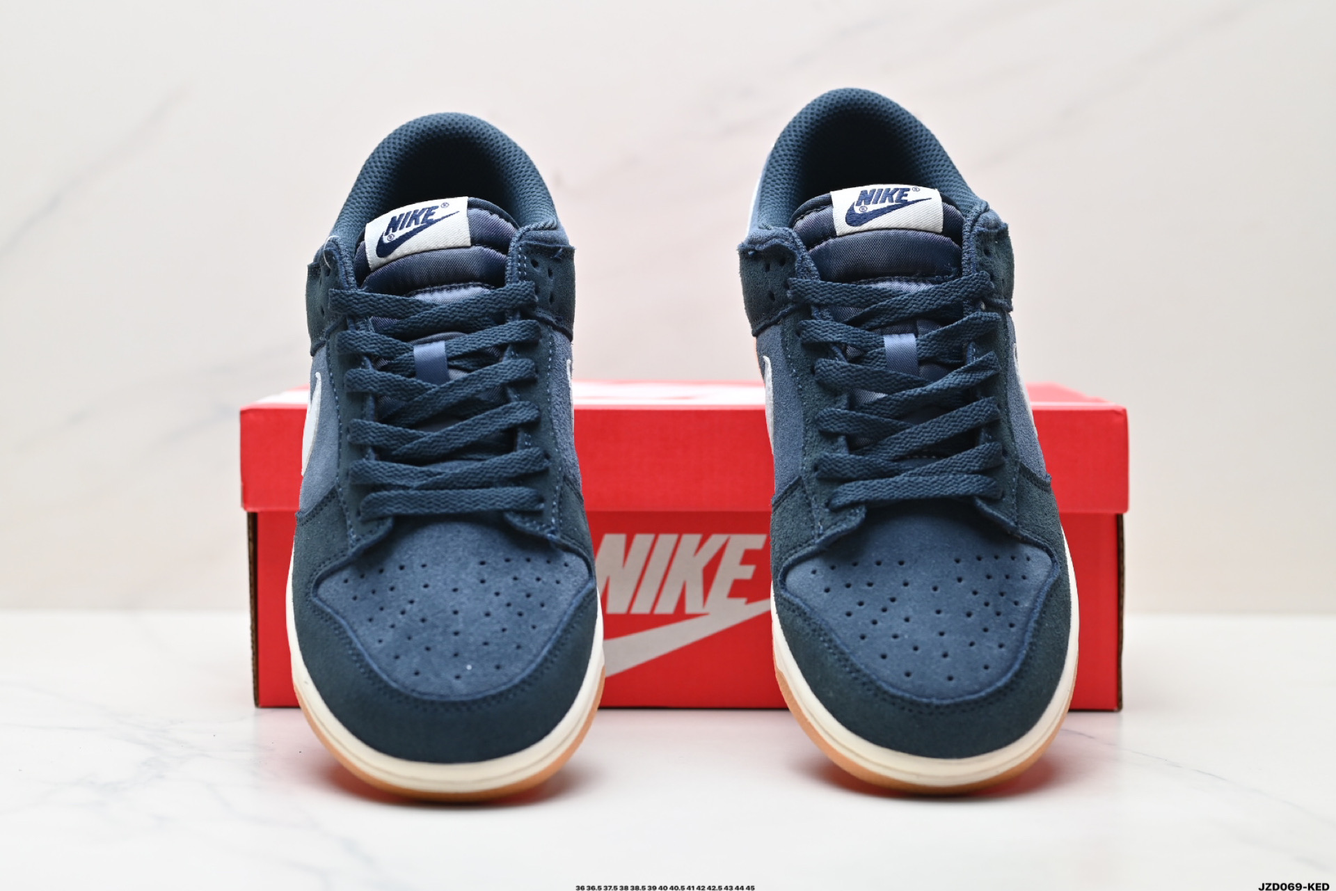 Nike Dunk Low Retro Premium: Navy Blue & White Skateboarding Shoes 8 i1745944719724 2678 0 6