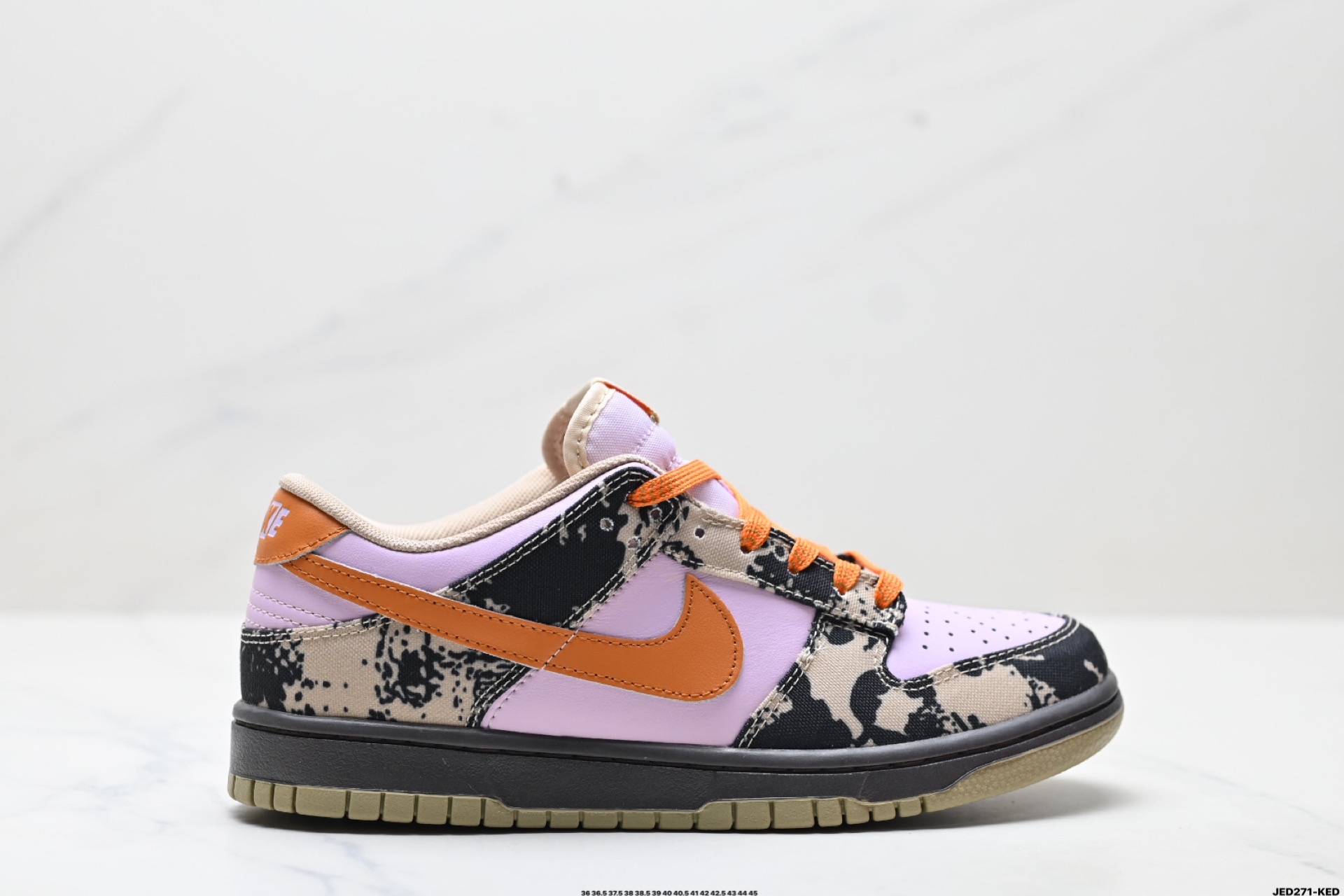 Nike Dunk Low Retro: Casual Low Top Sneakers for Skateboarding & Everyday Wear