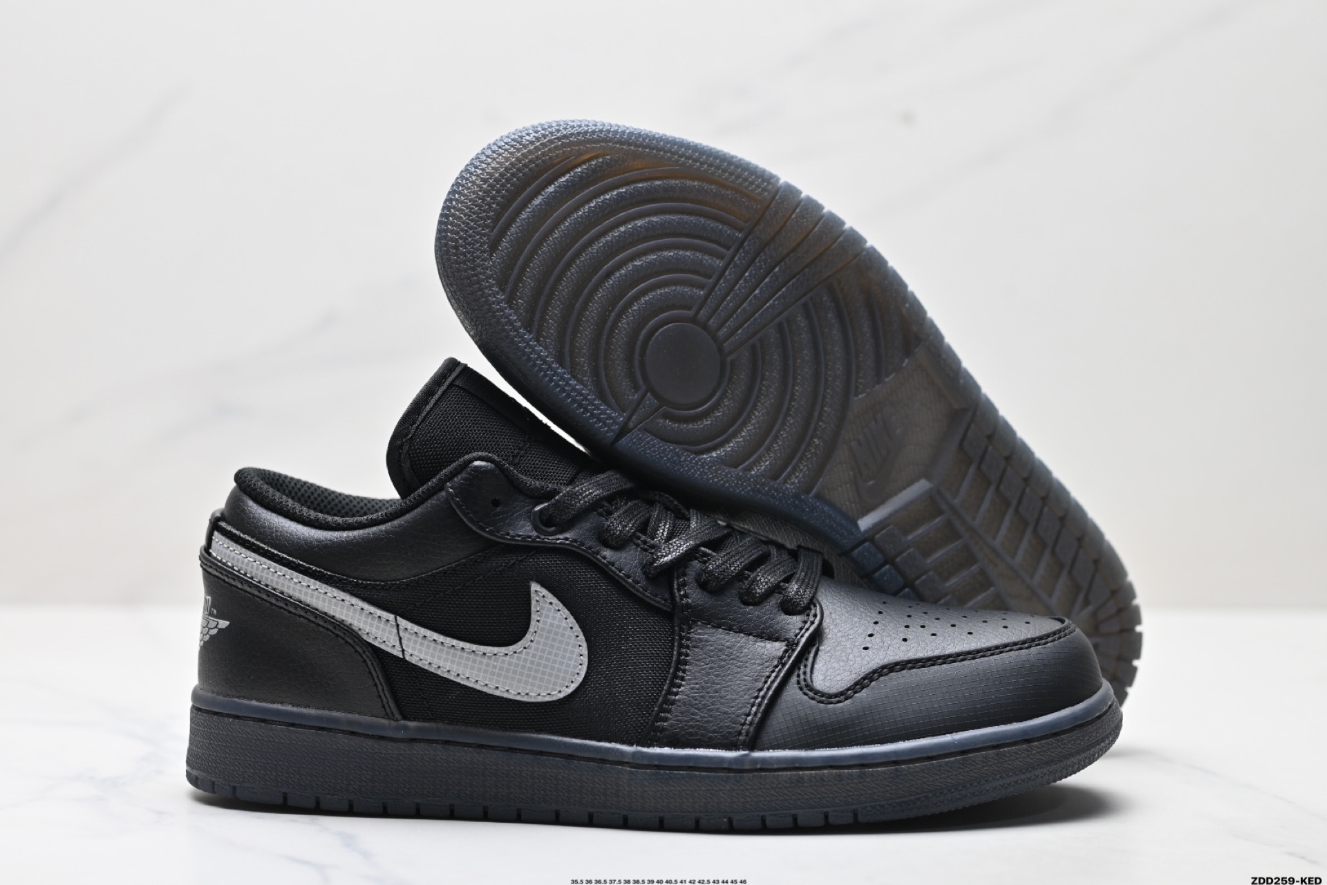 Nike Air Jordan 1 Low AJ1乔1低帮休闲板鞋 HV5968-001