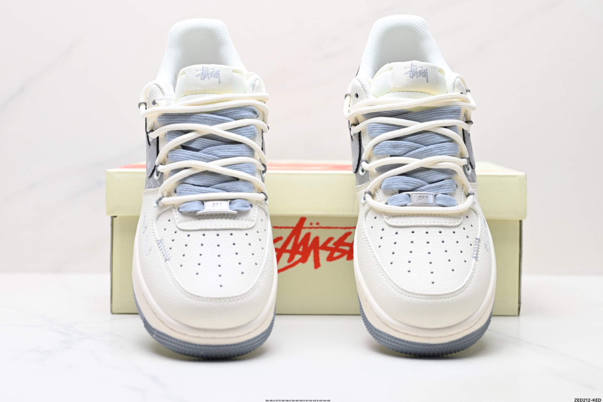 NIKE AIR FORCE 1‘07 LV8 DM6868-072