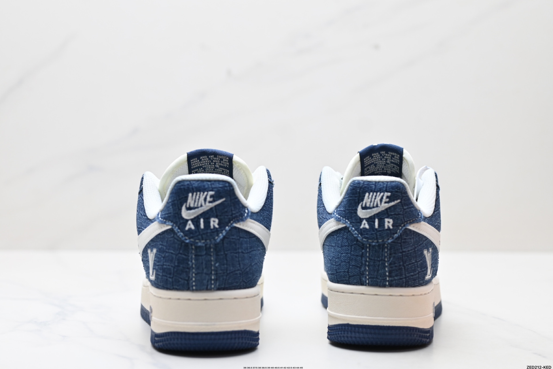 NIKE AIR FORCE 1‘07 LV8 XS1958-551