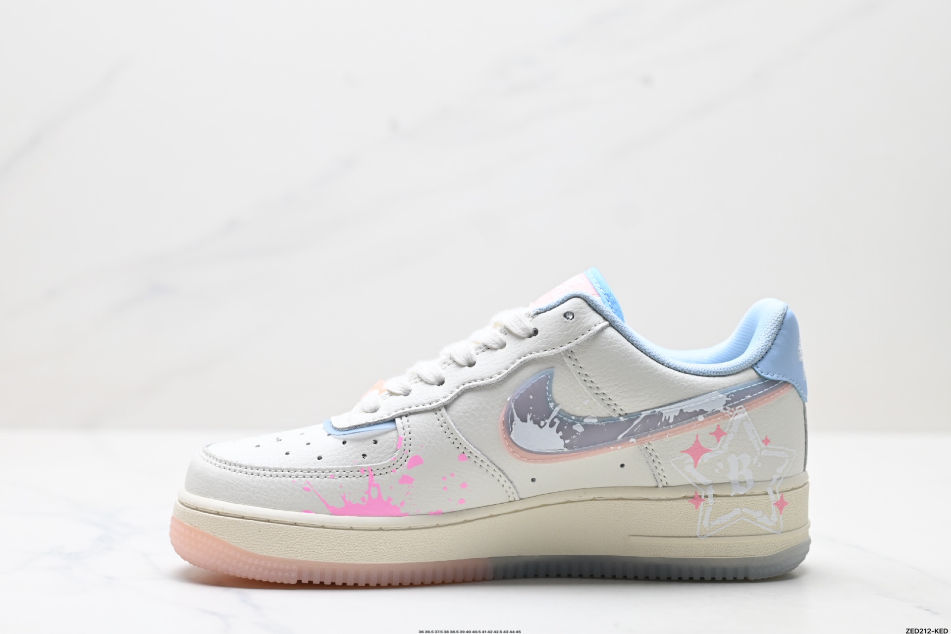 NIKE AIR FORCE 1‘07 LV8 CW1574-058