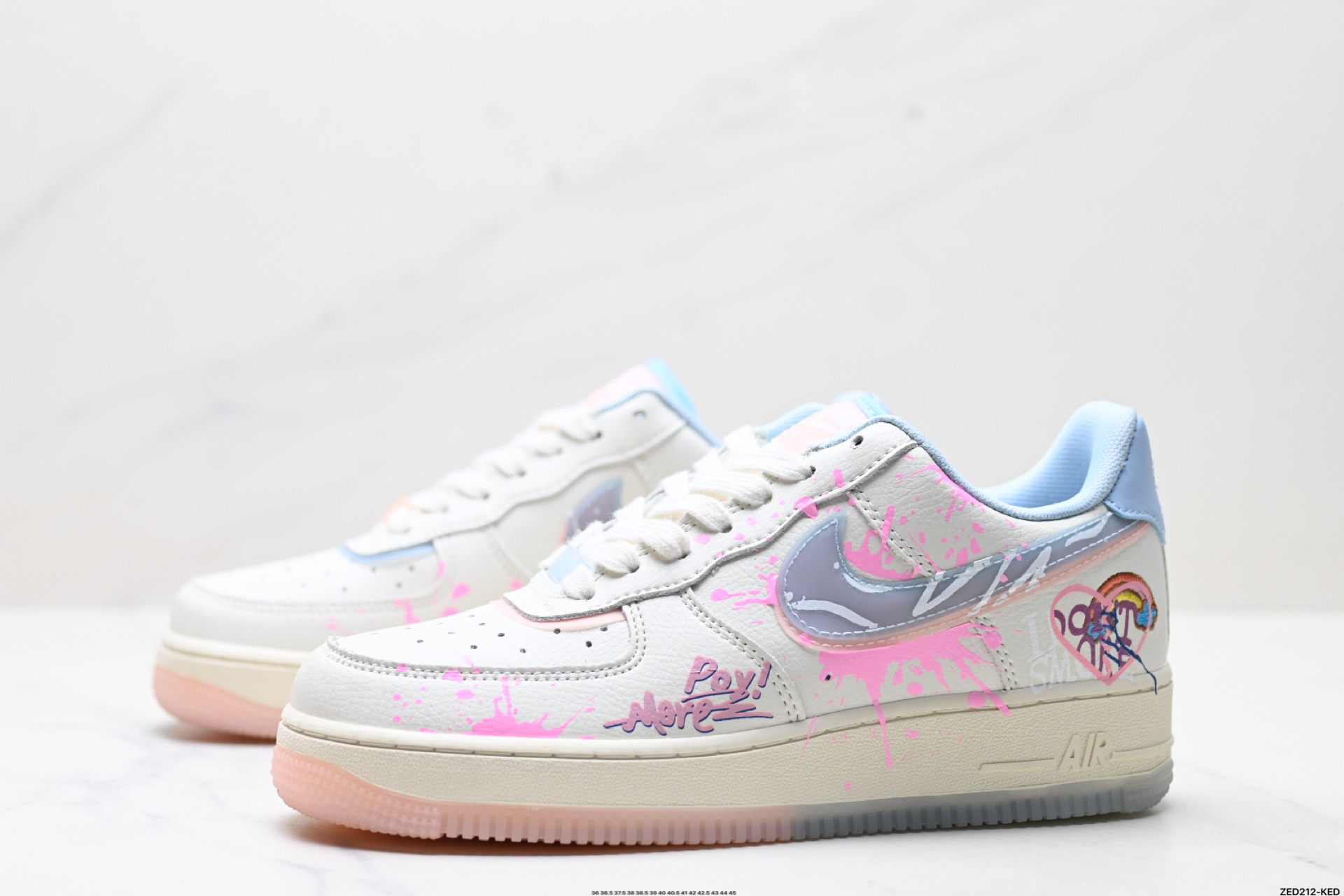 NIKE AIR FORCE 1‘07 LV8 CW1574-058