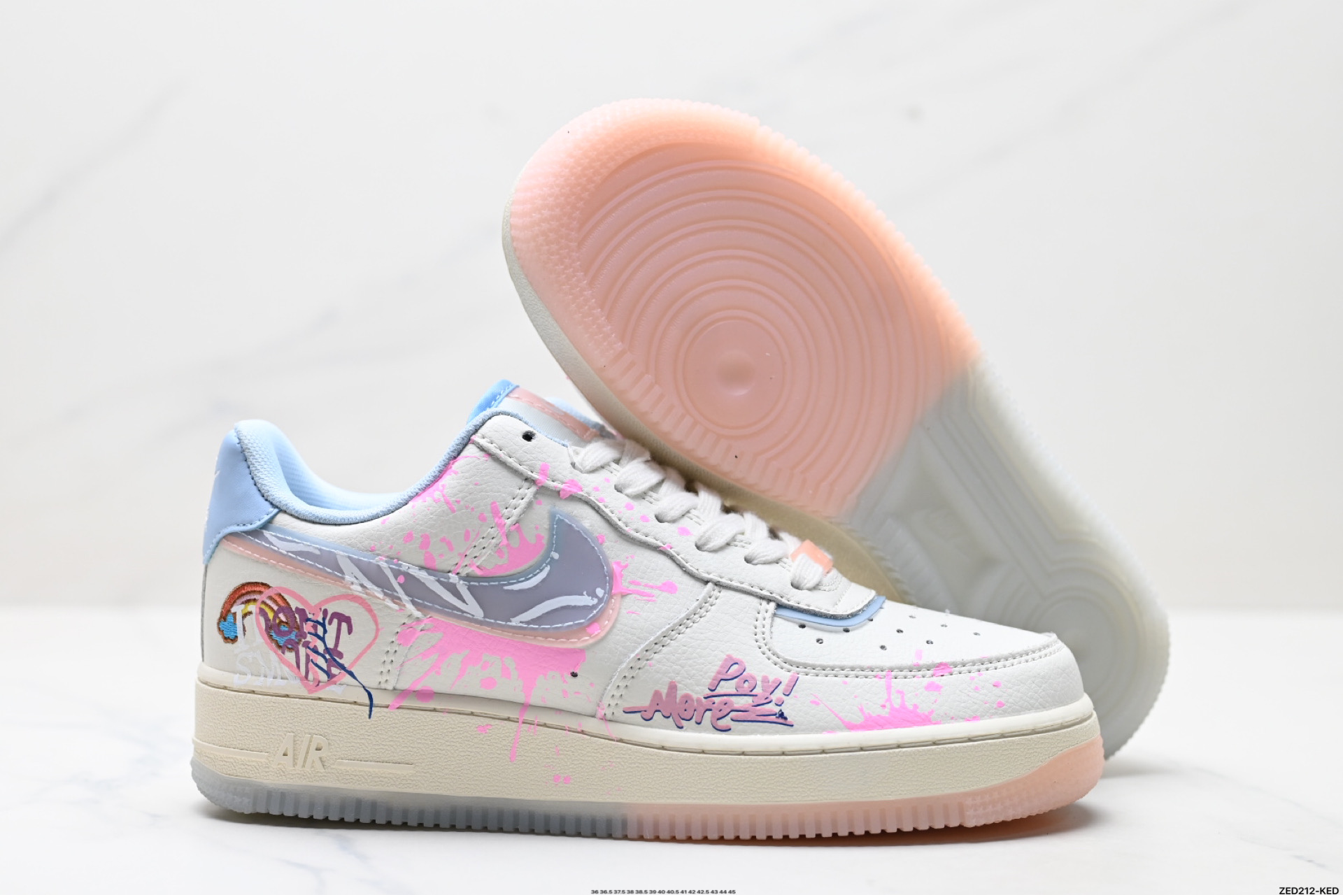 NIKE AIR FORCE 1‘07 LV8 CW1574-058