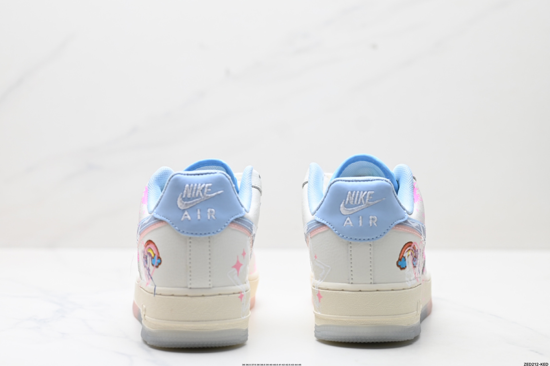 NIKE AIR FORCE 1‘07 LV8 CW1574-058