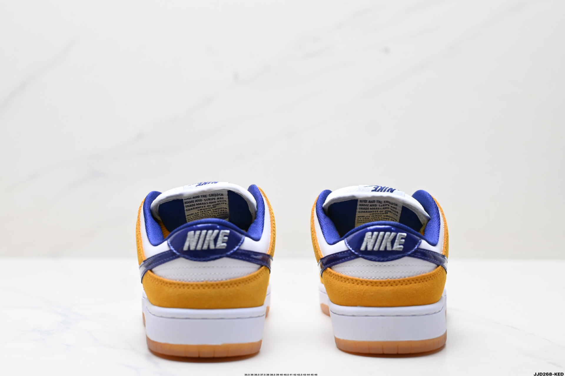 💰150
真标✅耐克NIKE DUNK LOW RETRO 扣篮系列复古低帮休闲运动滑板板鞋
货号:CD2563-100尺码:35.5 36 36.5 37.5 38 38.5 39 40 40.5 41 42 42.5 43 44 45 46
ID:JJD268-KED