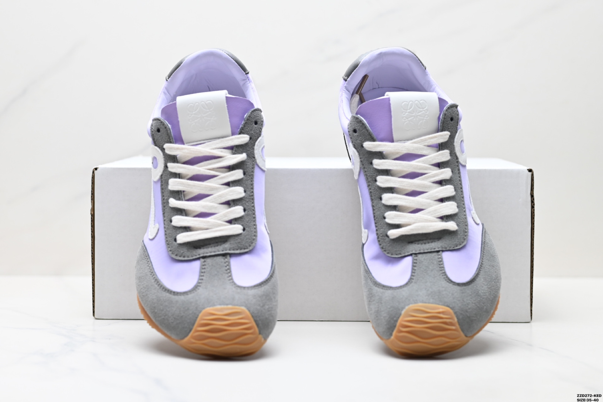 罗意威 Loewe Ballet Runner 2.0 Sneakers 芭蕾舞2.0系列阿甘复古风德训薄底百搭休闲运动鞋