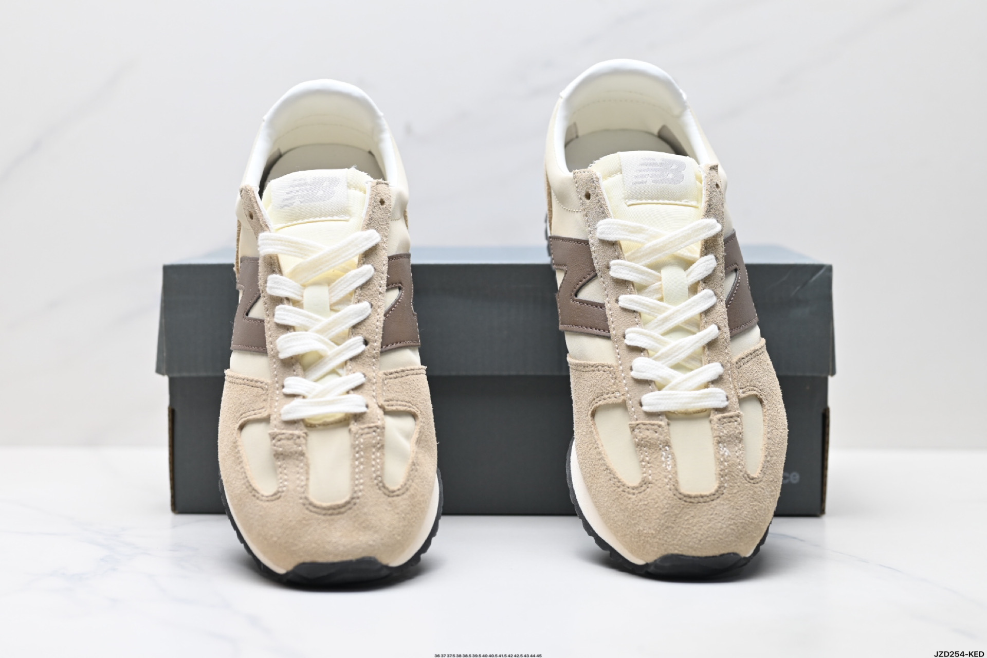 New Balance 471 Series: Retro Fashion Low-Top Casual Sneakers 8 i1745947033379 1411 0 6