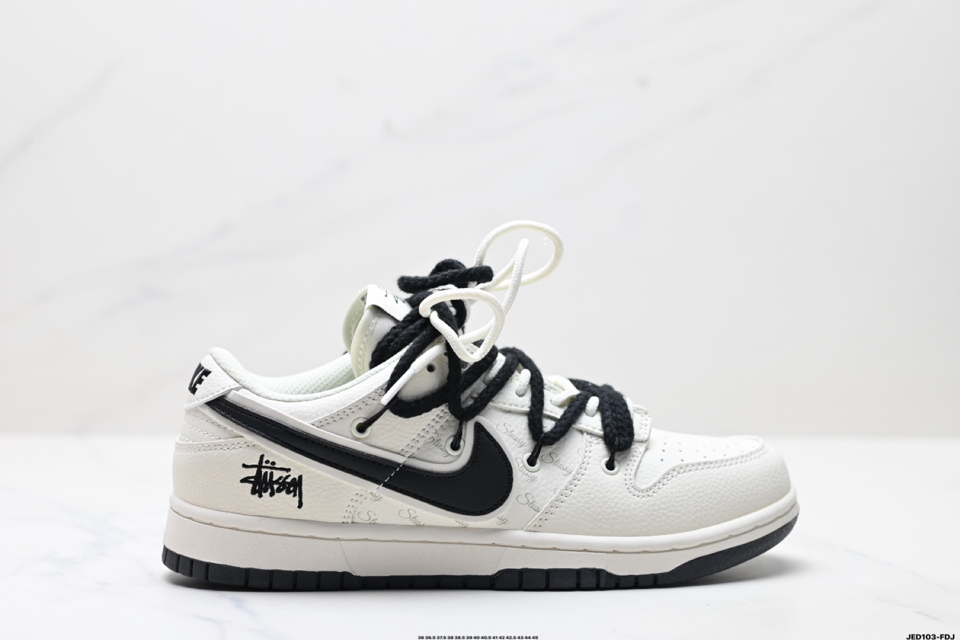 🈴💰210
公司级✅耐克NIKE DUNK LOW 扣篮系列 复古低帮休闲运动滑板板鞋
采用脚感柔软舒适ZoomAir气垫
有效吸收滑板等极限运动在落地时带来的冲击力 为街头运动者们提供更好的保护
货号:DJ6188-600
尺码:36 36.5 37.5 38 38.5 39 40 40.5 41 42 42.5 43 44 45
ID:JED103-FDJ